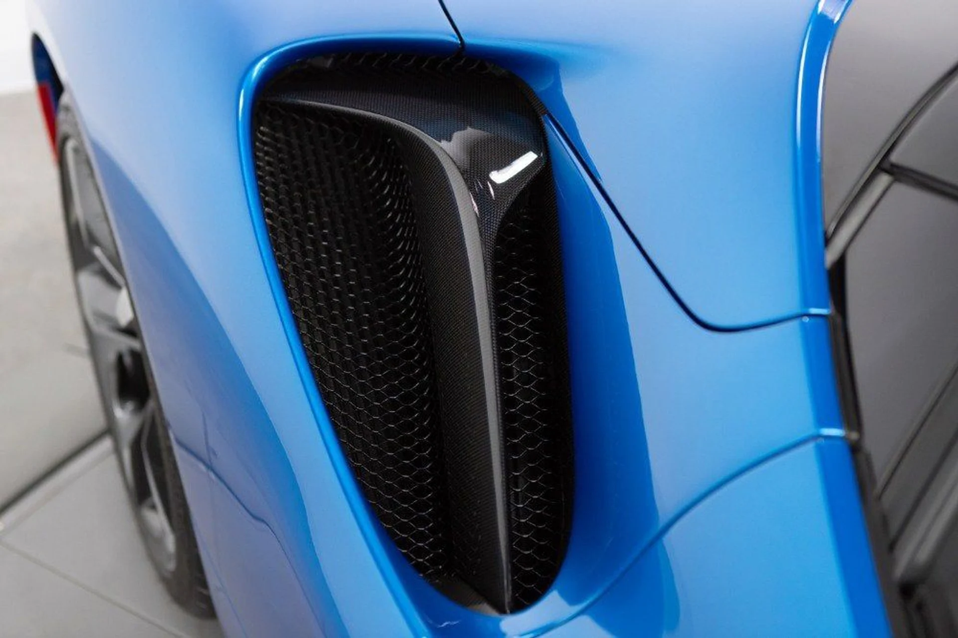 mph036_4071740760_4e55599dc32045e588193f122bc0068f_9875f4f0a9