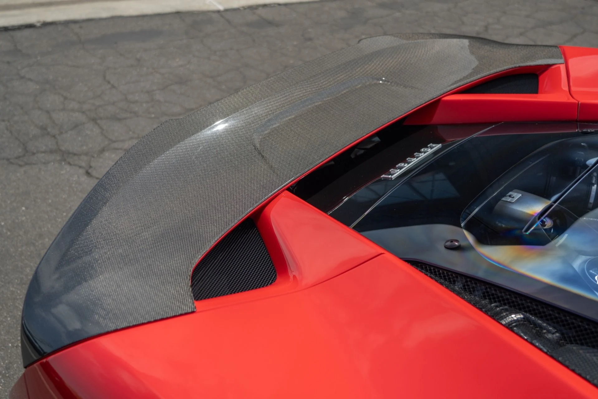 mph036_4073468721_Used_2020_Ferrari_F8_Tributo_1759967569_2727172b36