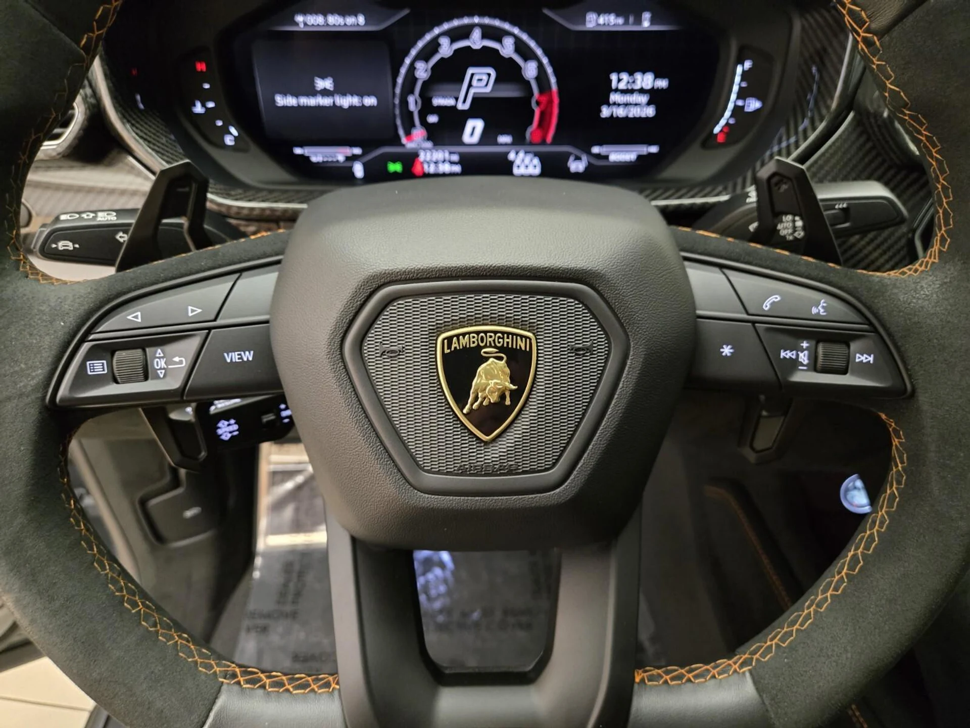 mph036_4080190129_Used_2023_Lamborghini_Urus_Performante_1777095824_f9121410e5