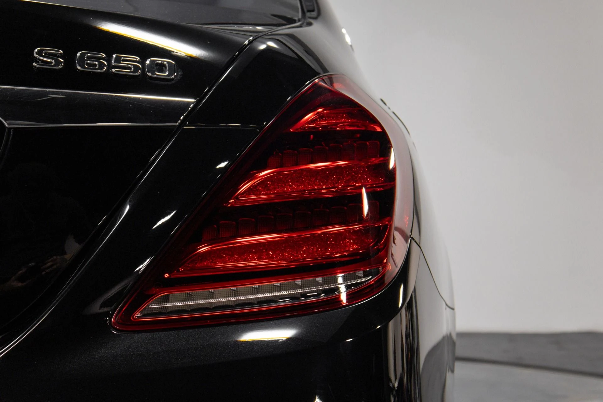 mph036_4082421325_Used_2019_Mercedes_Benz_S_Class_Maybach_S_650_1763220768_783f0acb2a