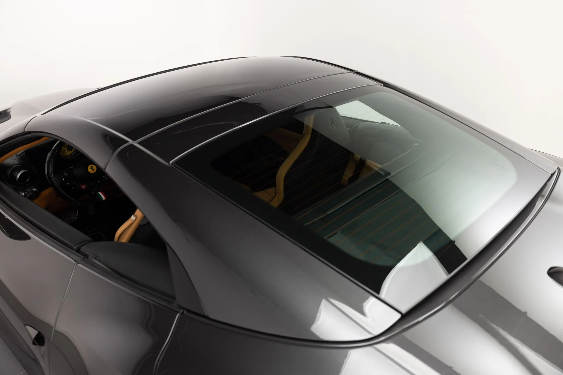 mph036_4083641445_Used_2019_Ferrari_Portofino_1784318320_6ce19d721a