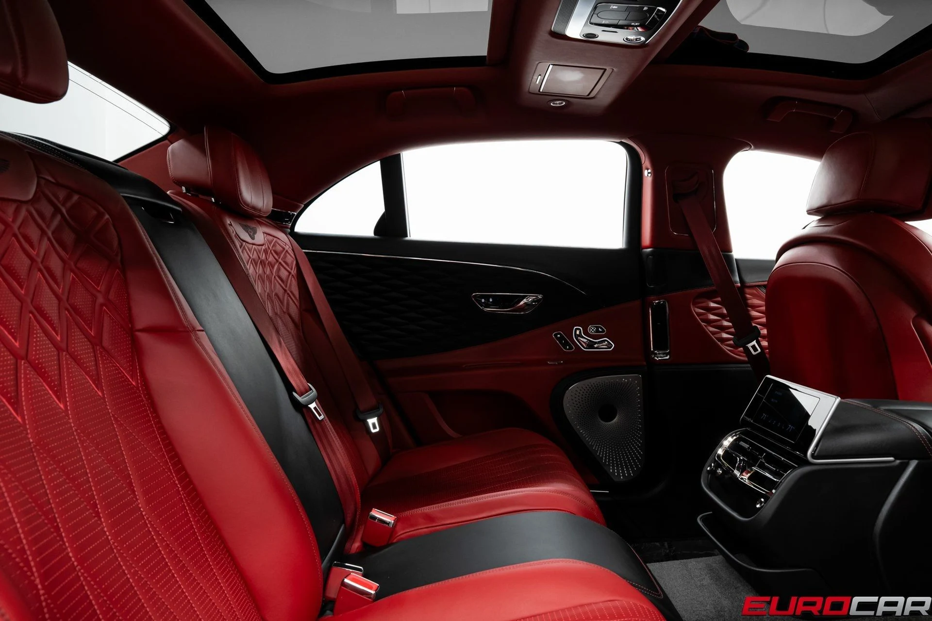 mph036_409872538_image_37_6b16e6992b