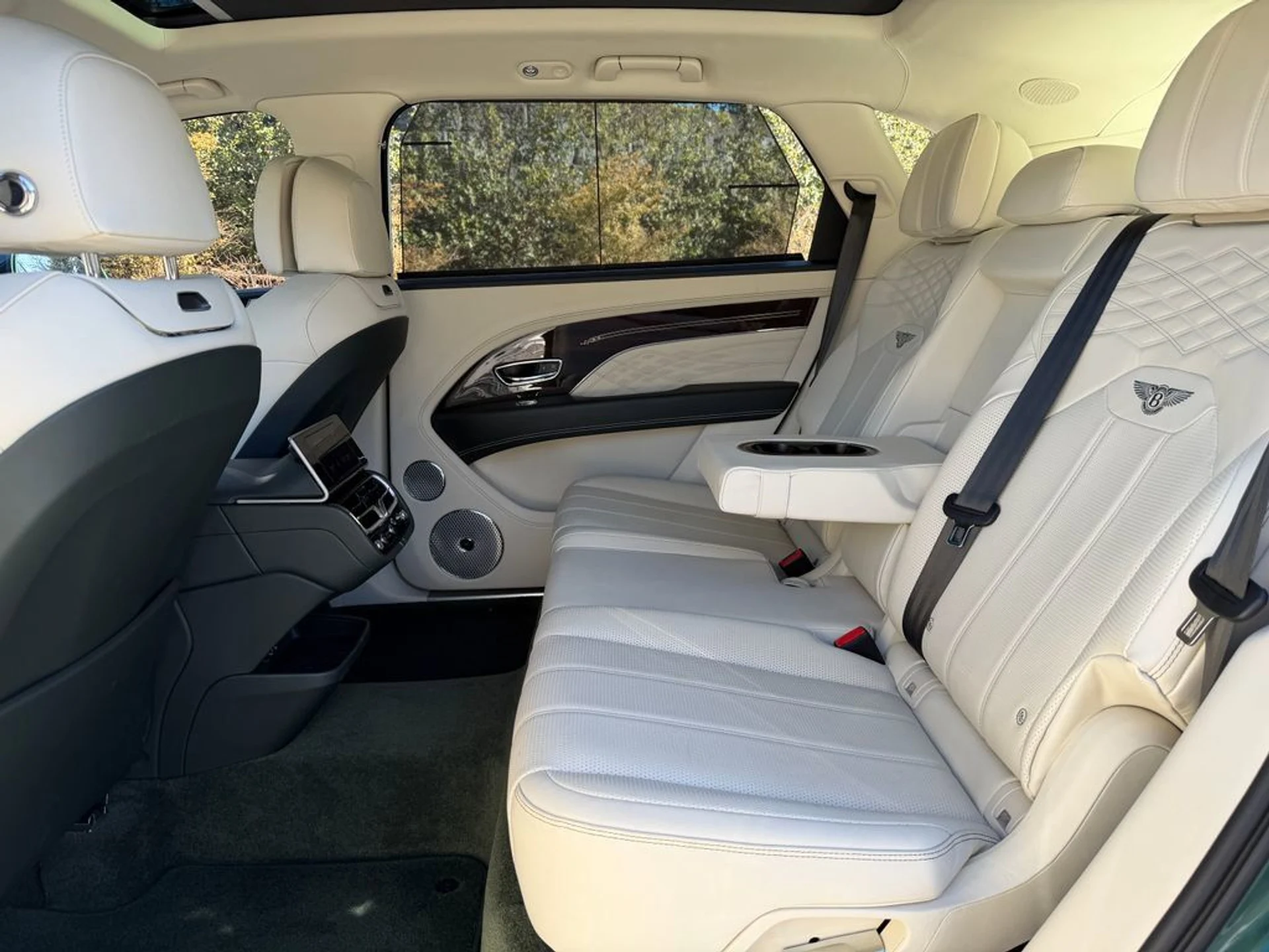 mph036_4111556533_23a9153c536b45f7bf2334098312b3dd_030c713df6