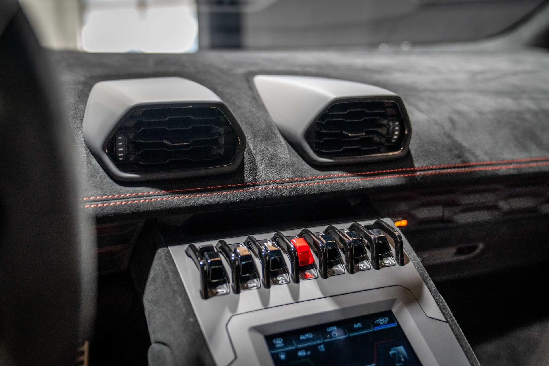 mph036_4114364173_Used_2022_Lamborghini_Huracan_STO_Ad_Personam_Paint_1767634338_c27dcd295f