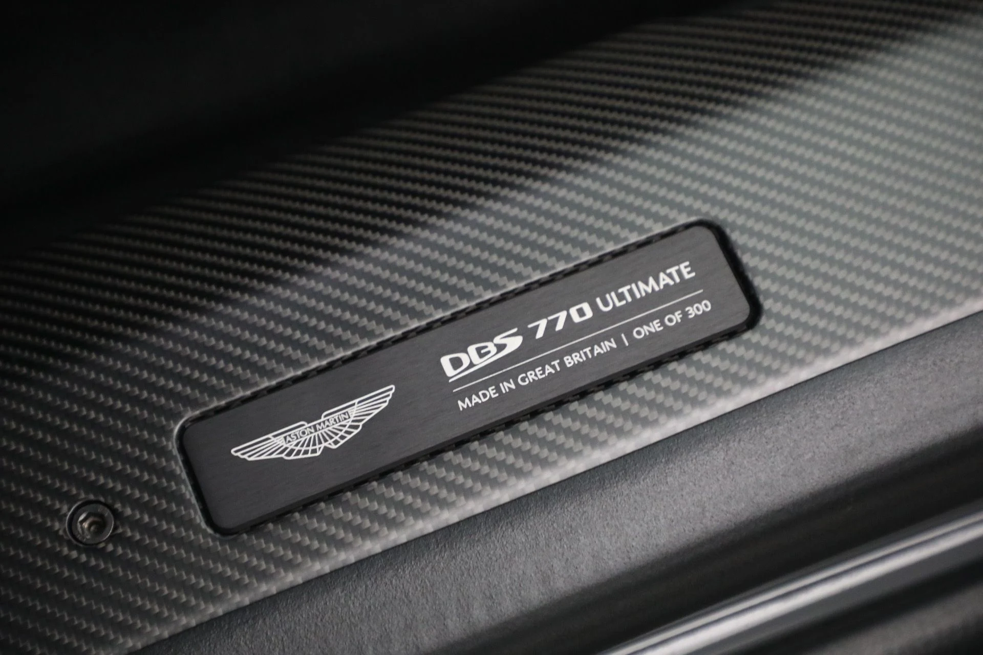 mph036_4137840415_Used_2023_Aston_Martin_DBS_770_Ultimate_1786363419_6bd2e3e157