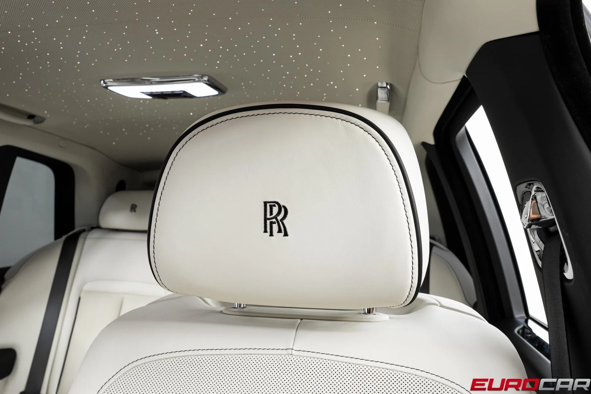 mph036_4138972115_image_37_5d973afe06