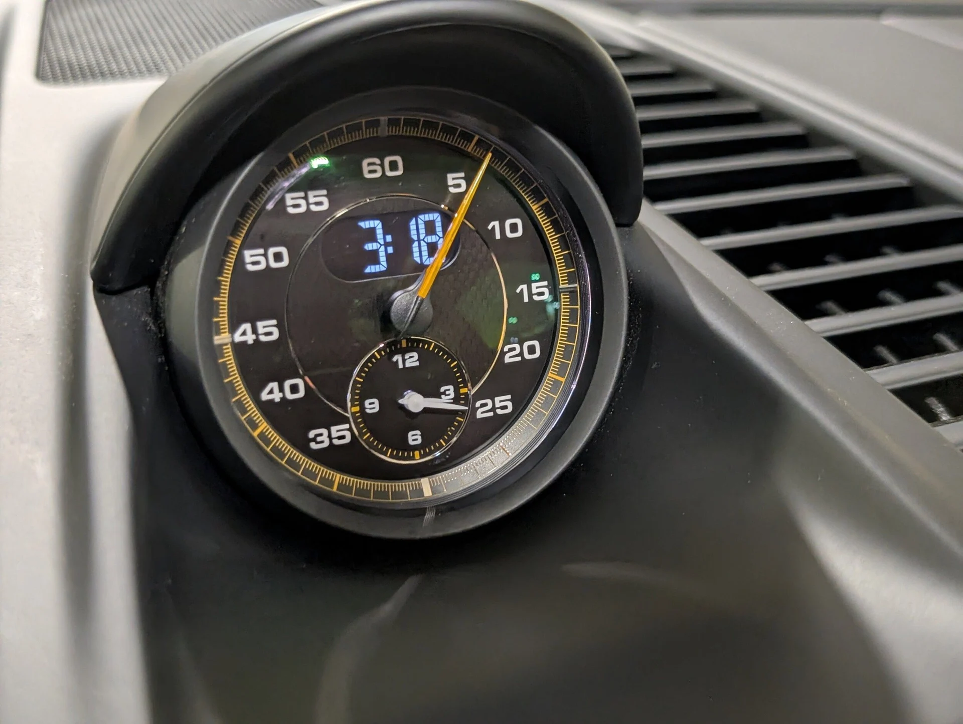 mph036_4140344506_6a494785f9f893970bbaa31c5ffdc36ax_12481d34b8