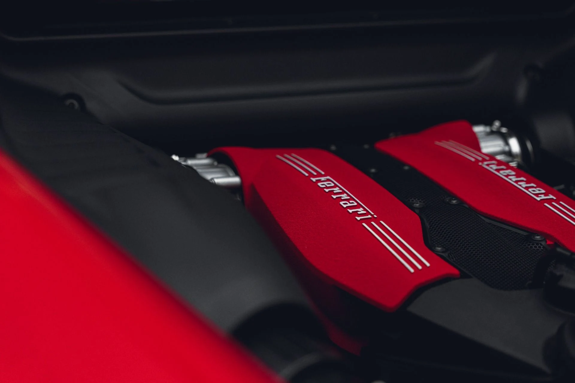 mph036_4164193923_Used_2017_Ferrari_488_GTB_1781799311_ffdf91445e