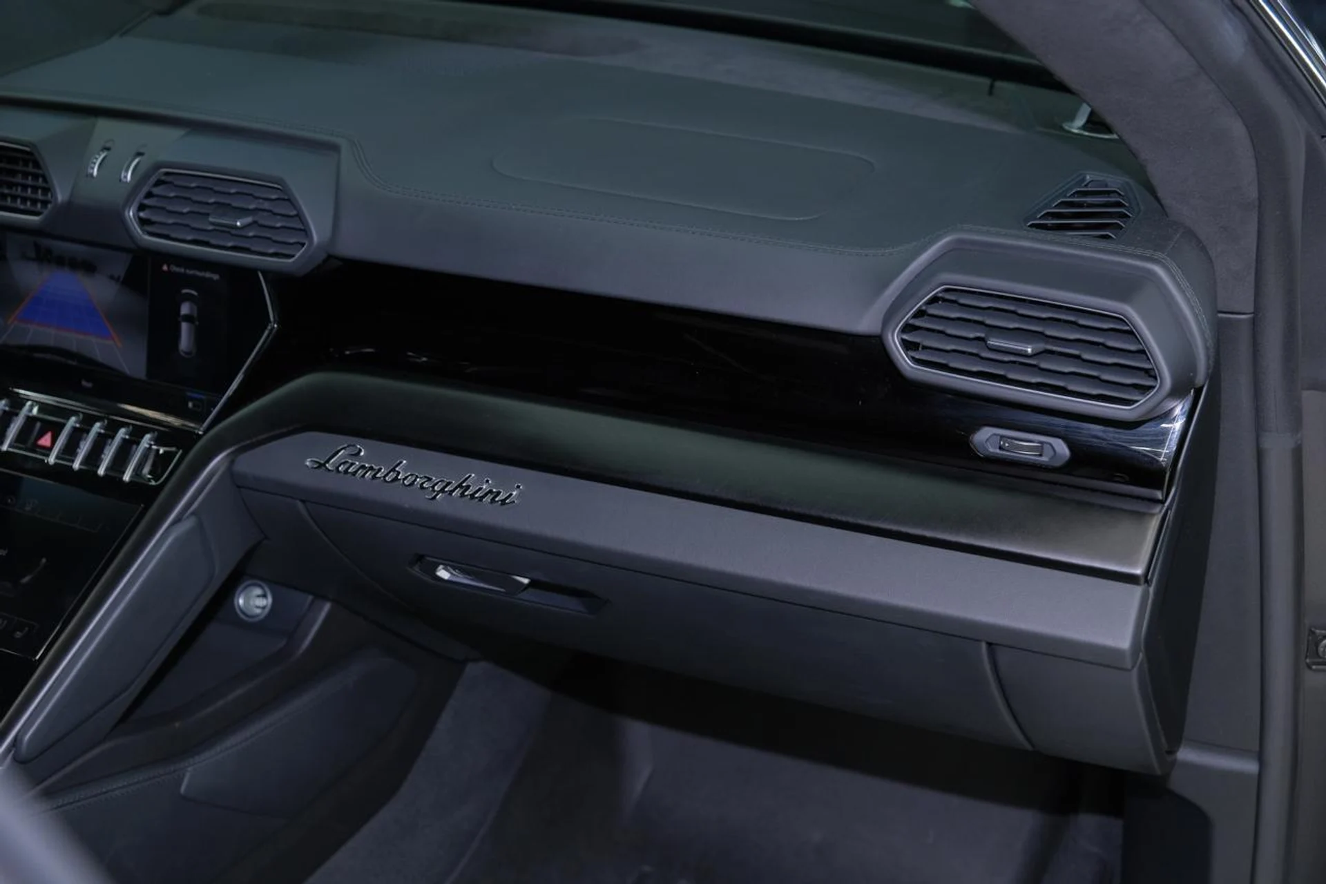 mph036_4178296184_98f92d3944eb8159aa89bae165932da7_dd245246ff