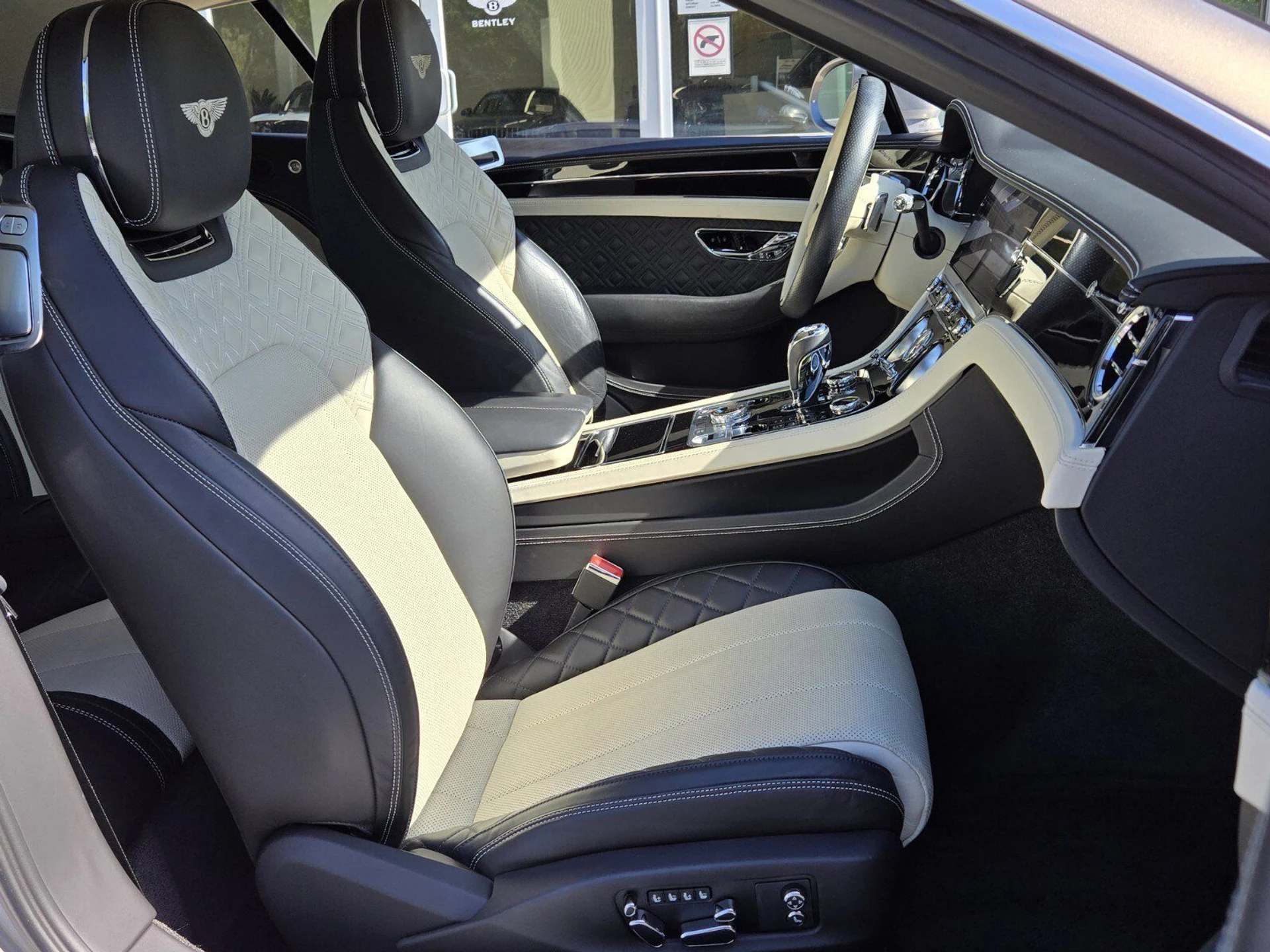 mph036_4179589104_129597360c3b1a6669f7c7dcedeb8ebbx_afc3993399