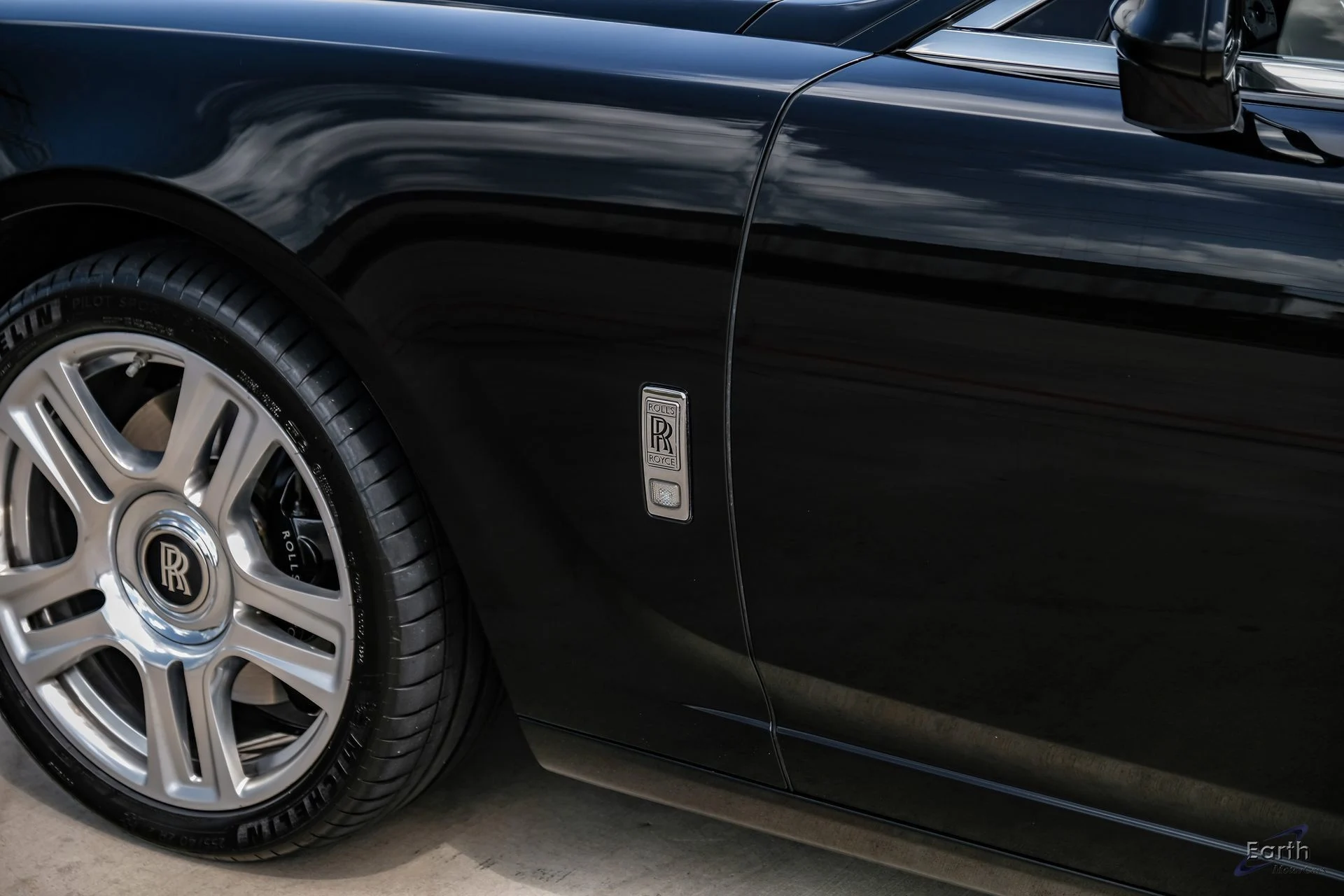 mph036_4184781019_20f257296491b67e97b3545998835299x_33348ce006