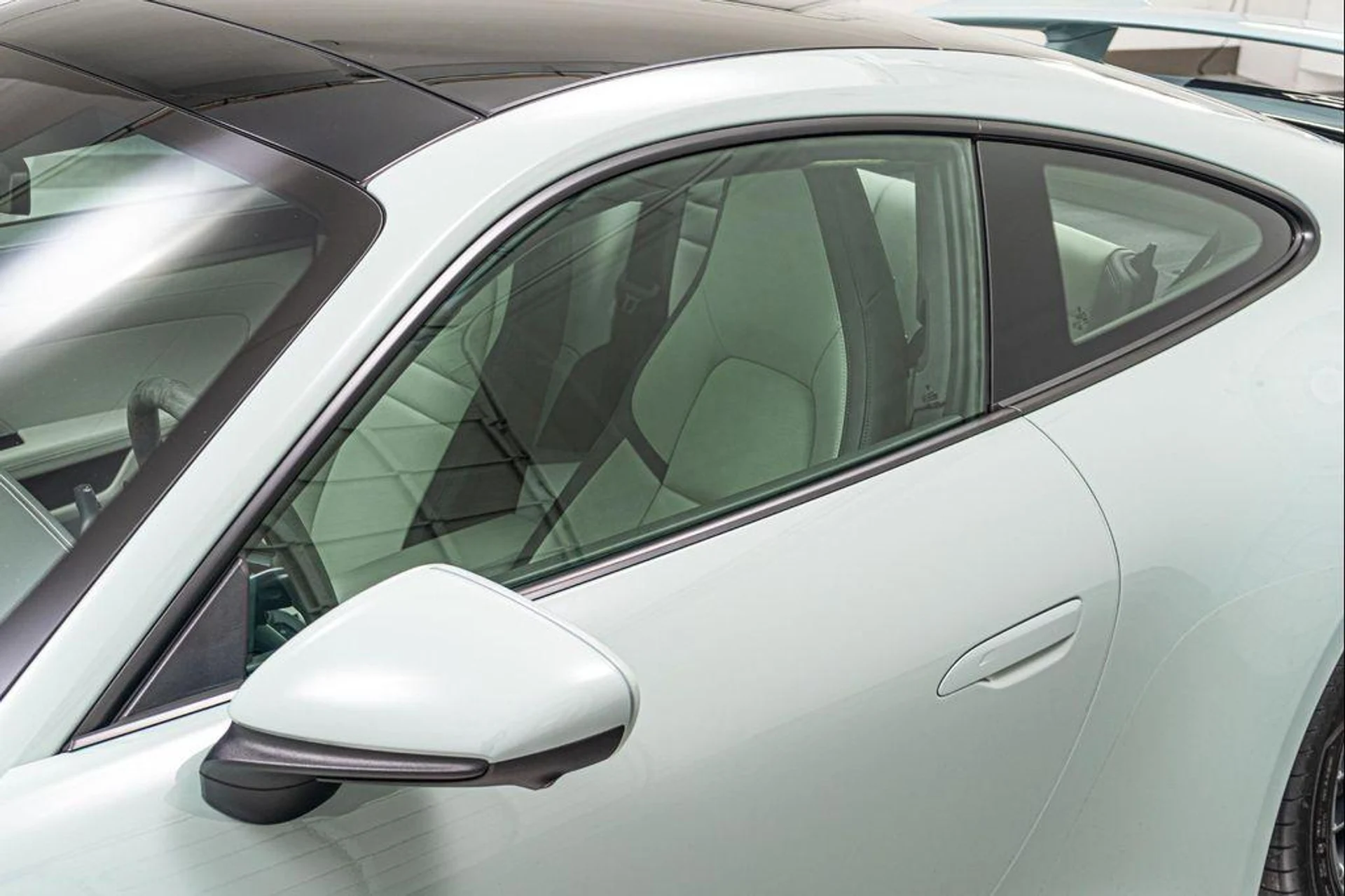 mph036_4190443615_8_P6rew_G_y_4_N83_RH_Bg4x_GBOW_1e_U_d0b6a2b03a