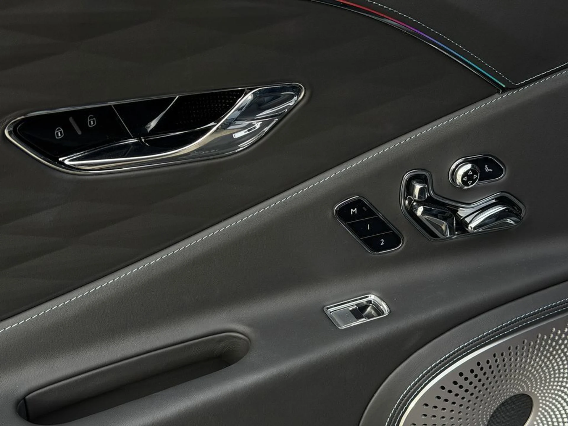 mph036_421895302_1f55f7da30d94cdc9ec3dfe1dd5b497c_0b18af4f3f