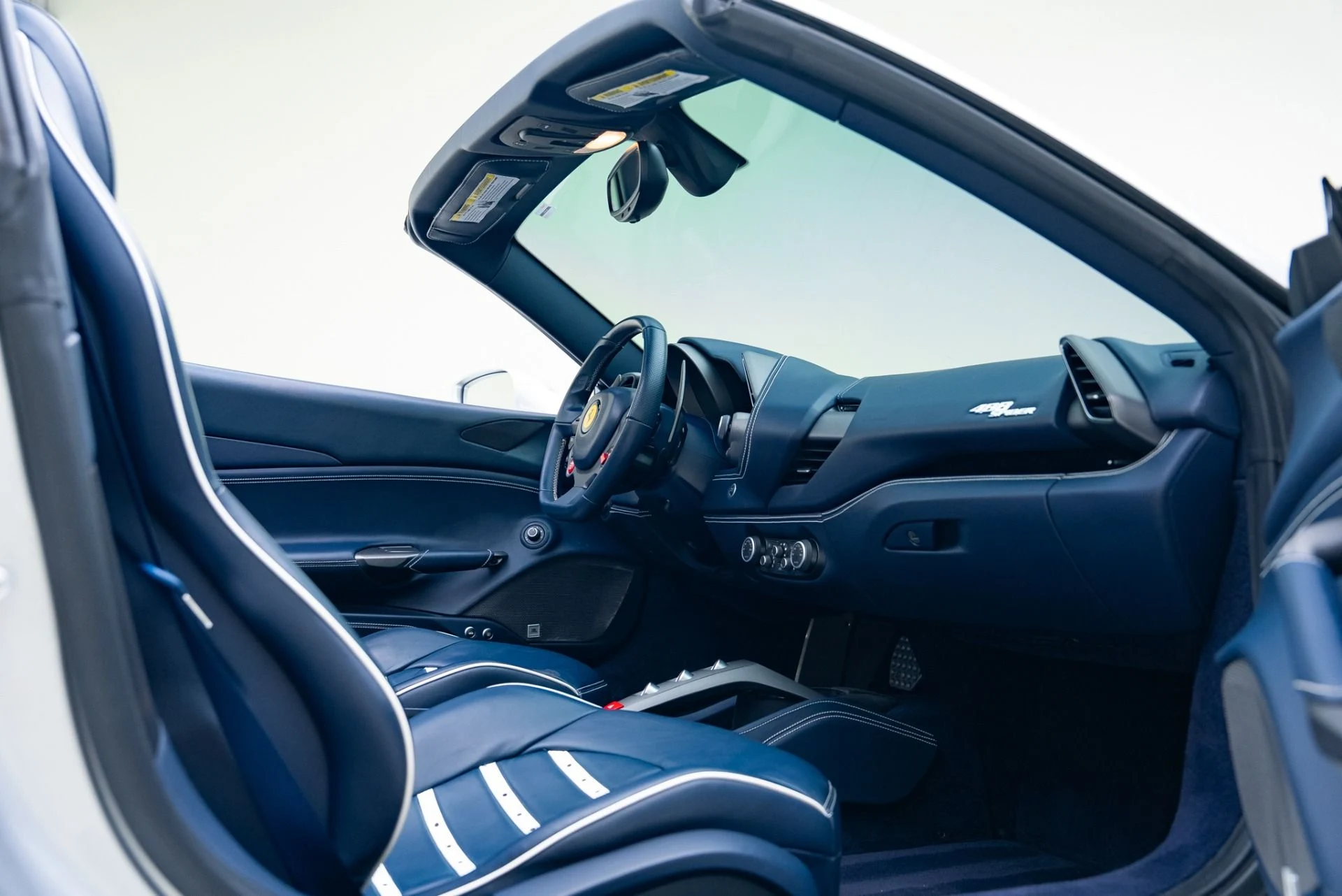 mph036_4228259997_Used_2017_Ferrari_488_Spider_1762375340_08fe4e9475