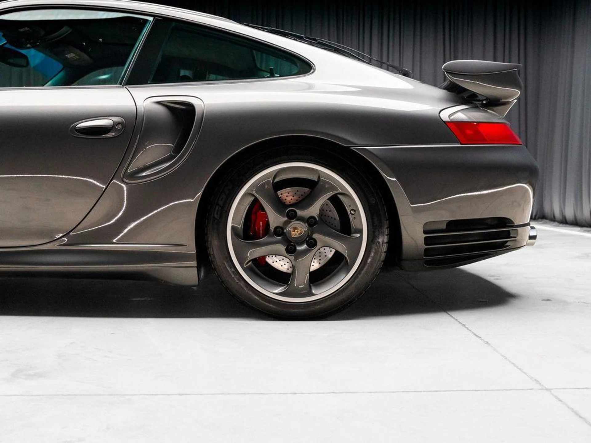 mph036_4242034491_h3aza9_R_Bx_E_Zoz_QMEZ_Rh6_BC_1dja8_fbd2b74361