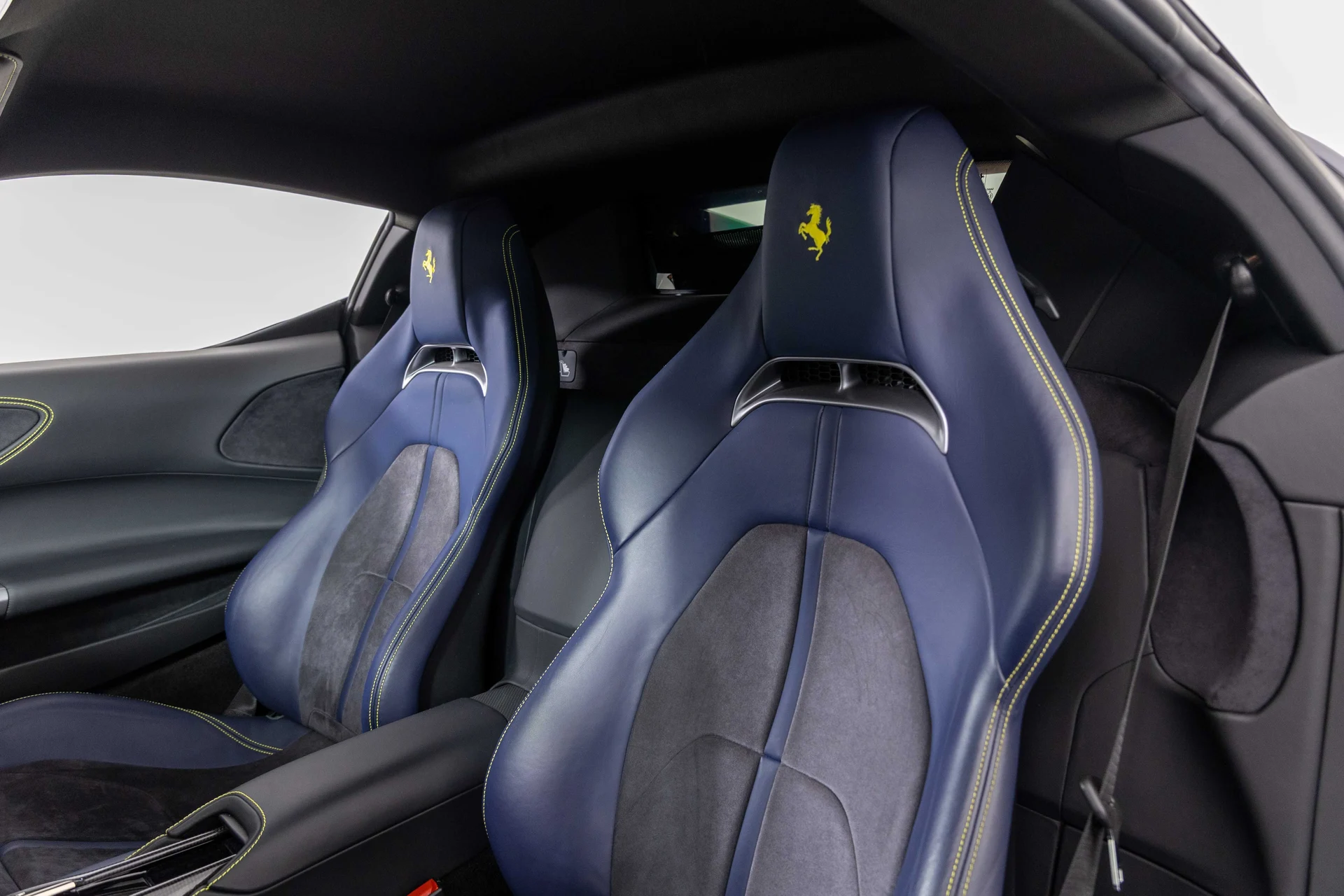 mph036_426465744_8a20c04e4f4d387b0fcf44252b6d5d8b_405b9e4b2b