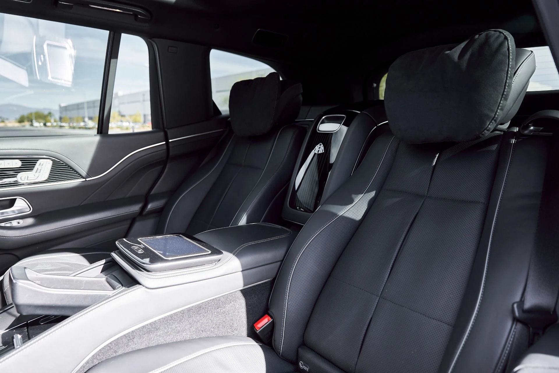 mph036_4275579616_Used_2021_Mercedes_Benz_GLS_Maybach_GLS_600_1768358369_732ac7bfec