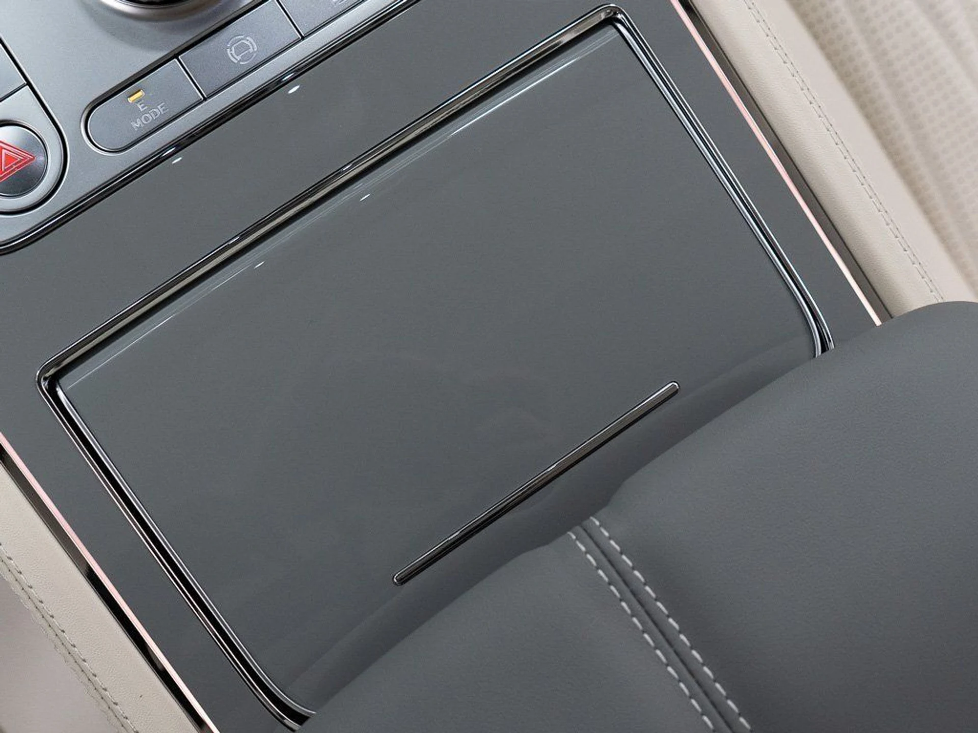 mph036_4279051228_f58369708d75f92b0d6ad193f81707c0_3df954492f