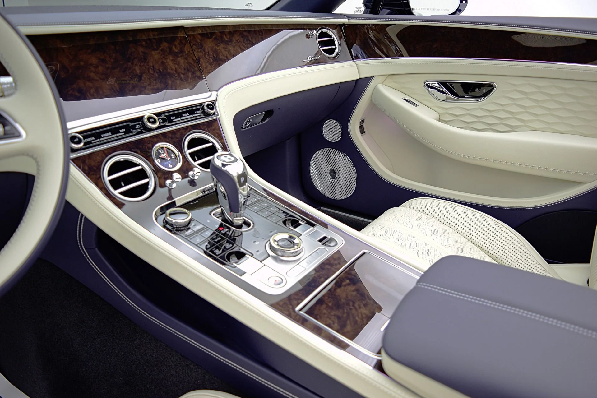 mph036_4279315916_Used_2025_Bentley_Continental_GTC_Speed_First_Edition_LEASE_OPTIONS_AVAILABLE_2efb83ef64