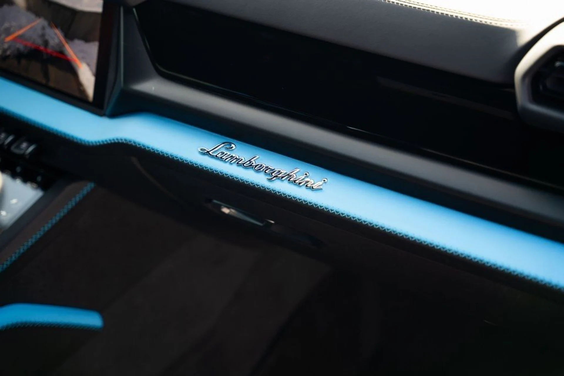 mph036_4279621881_image_38_69182e35b3