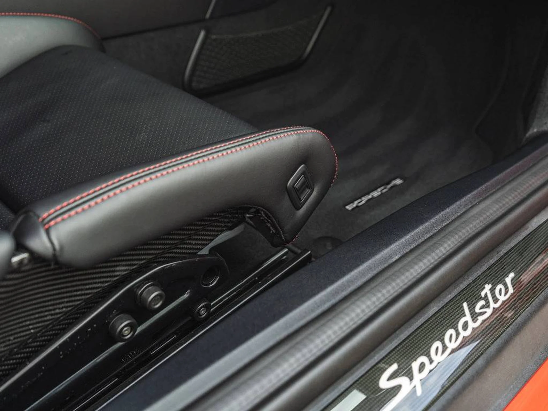 mph036_4282633617_1280_7dc6556f61