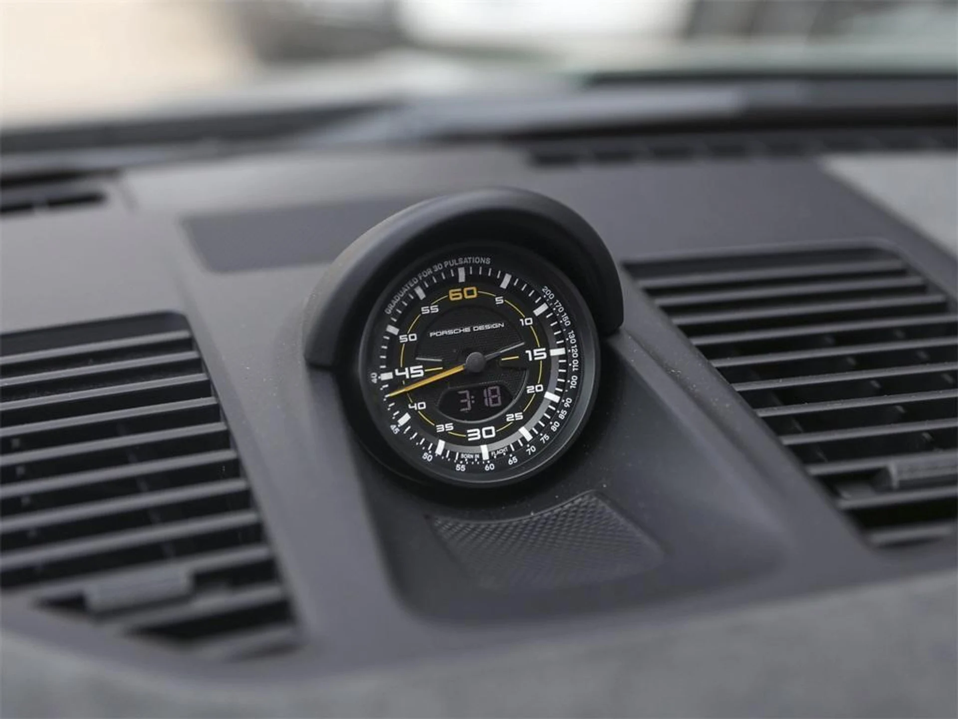 mph036_4283503254_G_Vkw_SQK_Hkz_Nk3_Cz7_Yte_Eyt1lcc_1fc8ca3961