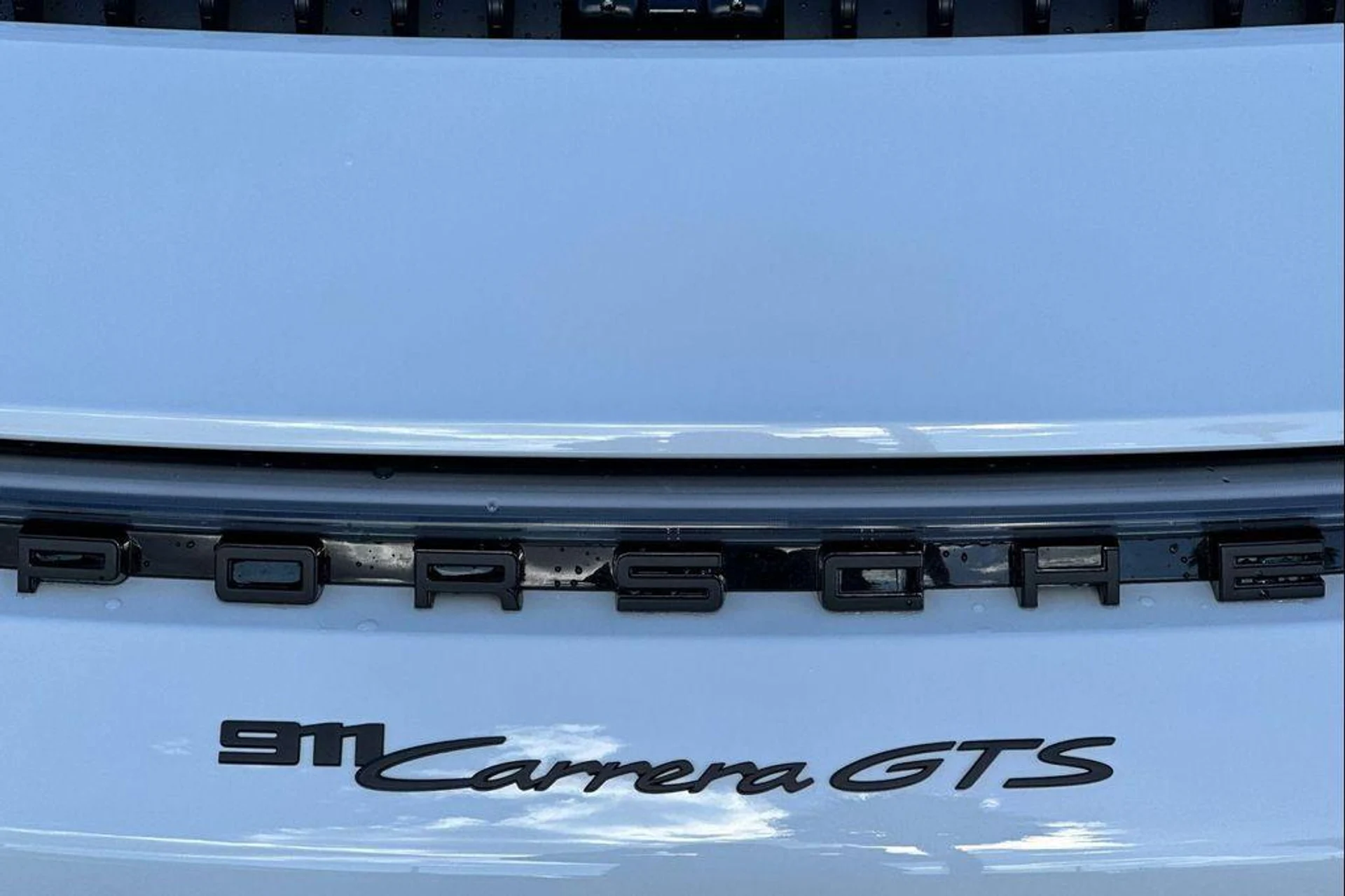 mph036_428426901_r_Tv_f_N26_FLWW_6_P_Sjs0_R_Lh_Po_ZI_Uo_f77c440349