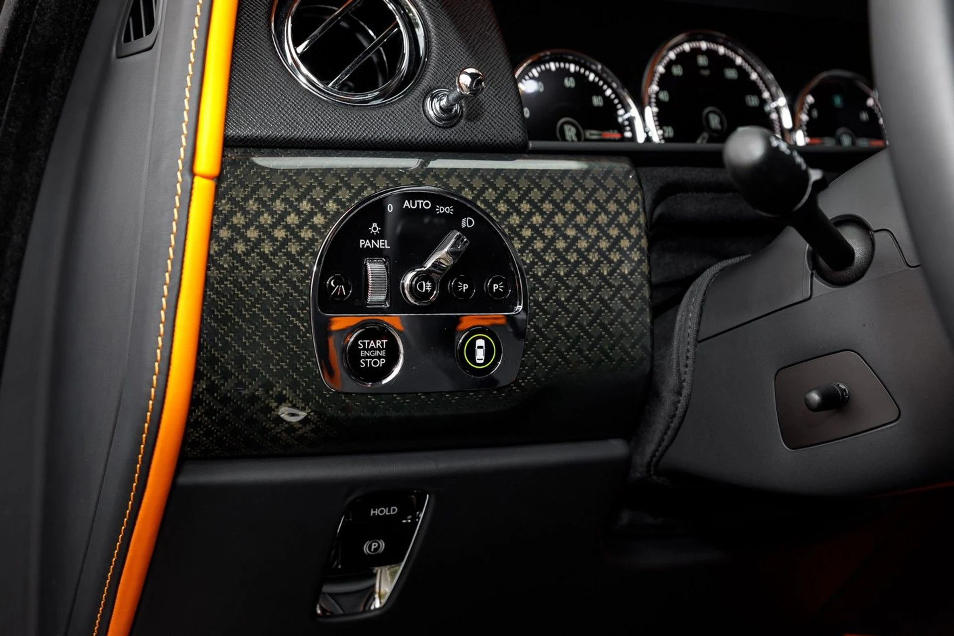 mph036_4289869975_649_p37_l_c68079bb70