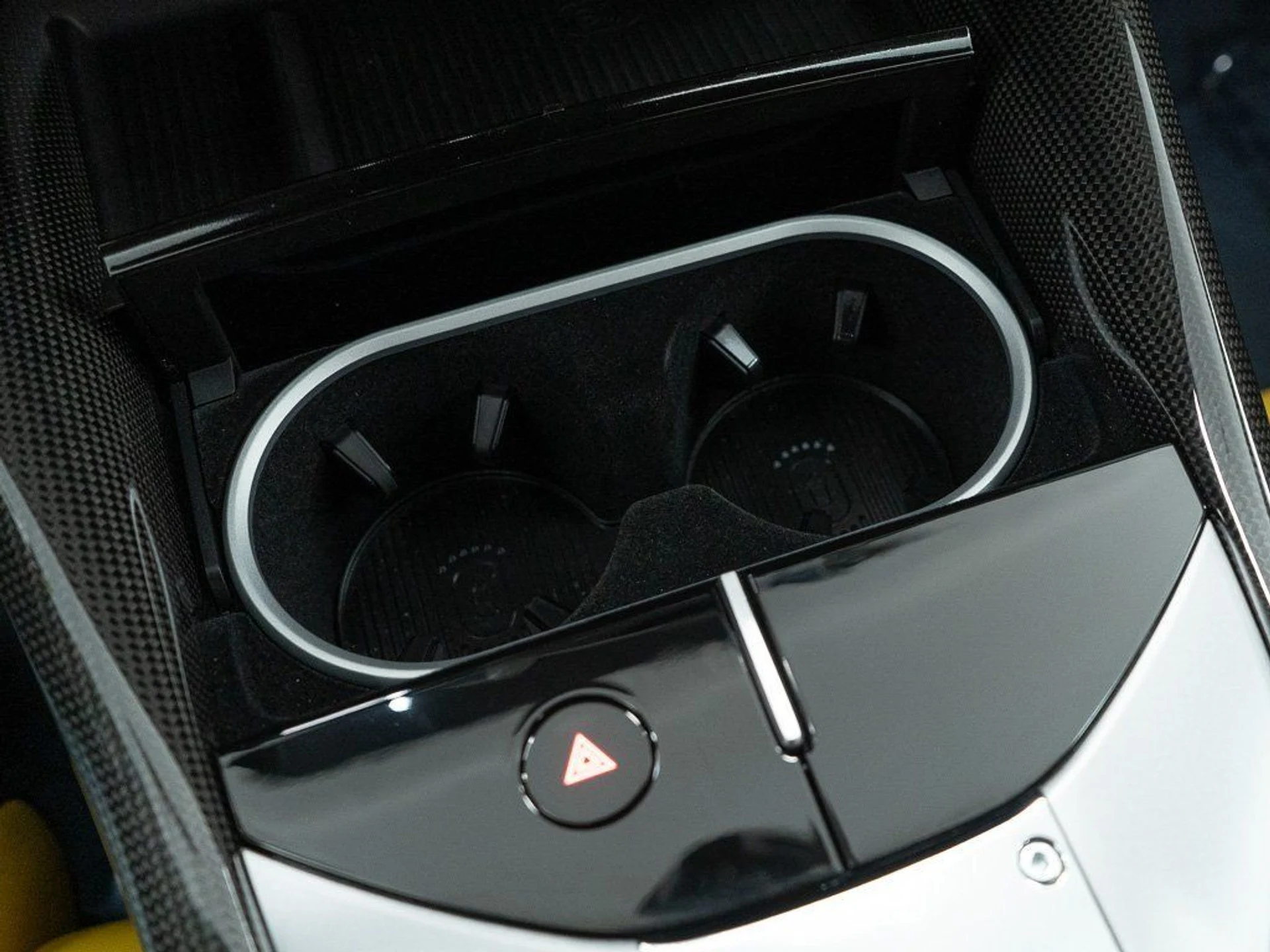 mph036_429085937_6ef9affdb682cc0dc01a0dc0d2809ef0_7715cf80b0