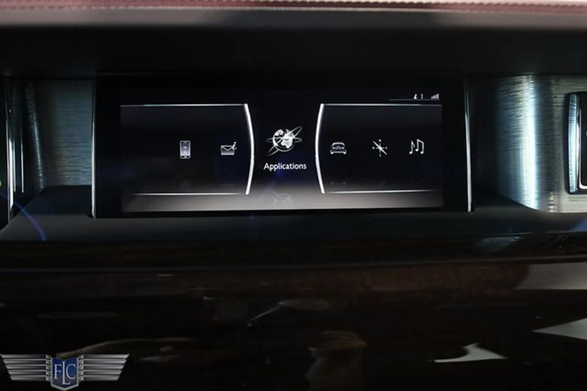 mph036_430092268_used_2018_rolls_royce_phantom_extendedwheelbasesedan_9689_23067531_41_640_d8218ad45e