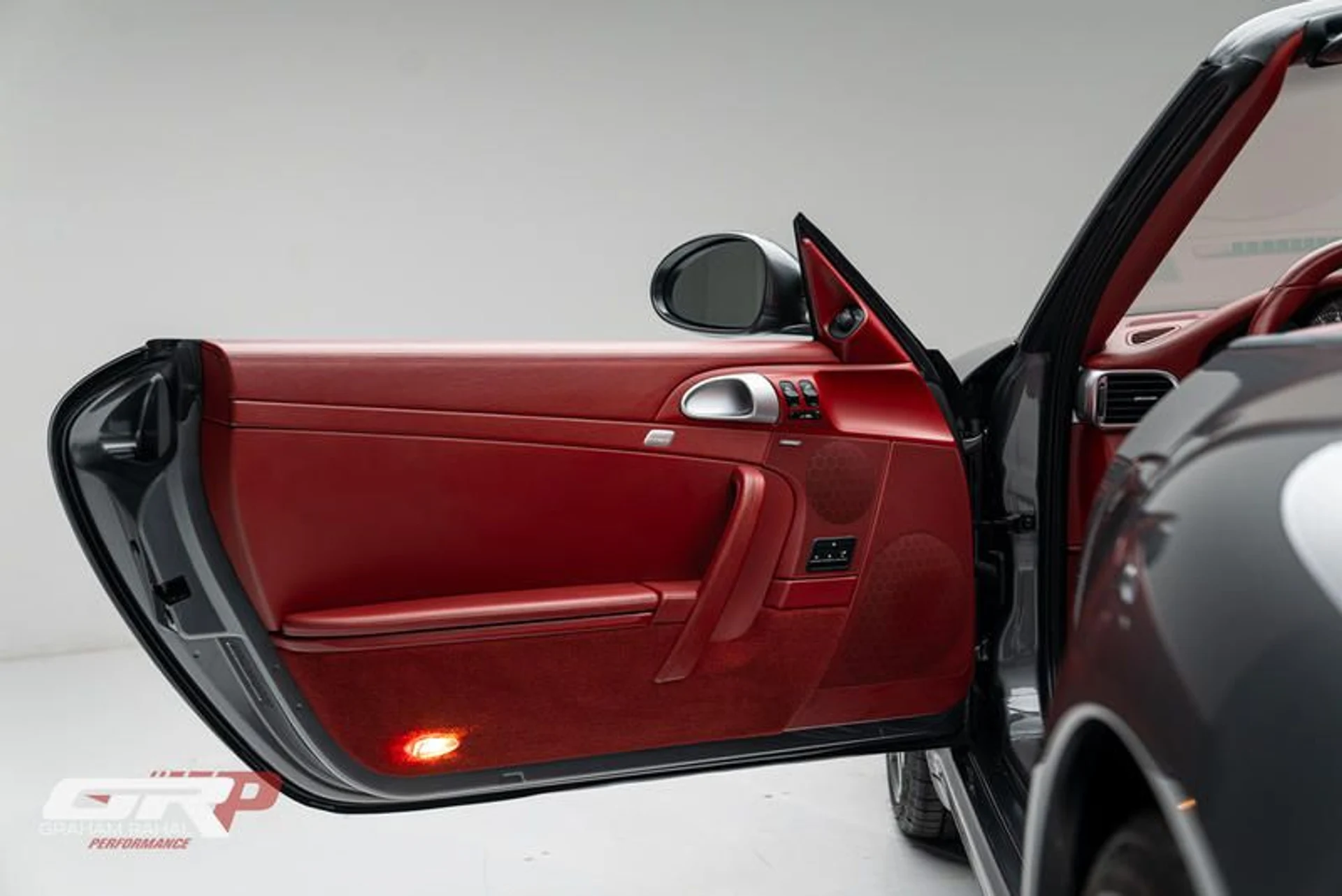 mph036_431077495_E48062_F5_2_FF_8_4490_8481_FC_58_E5_DC_607_F_320b6bbb8b