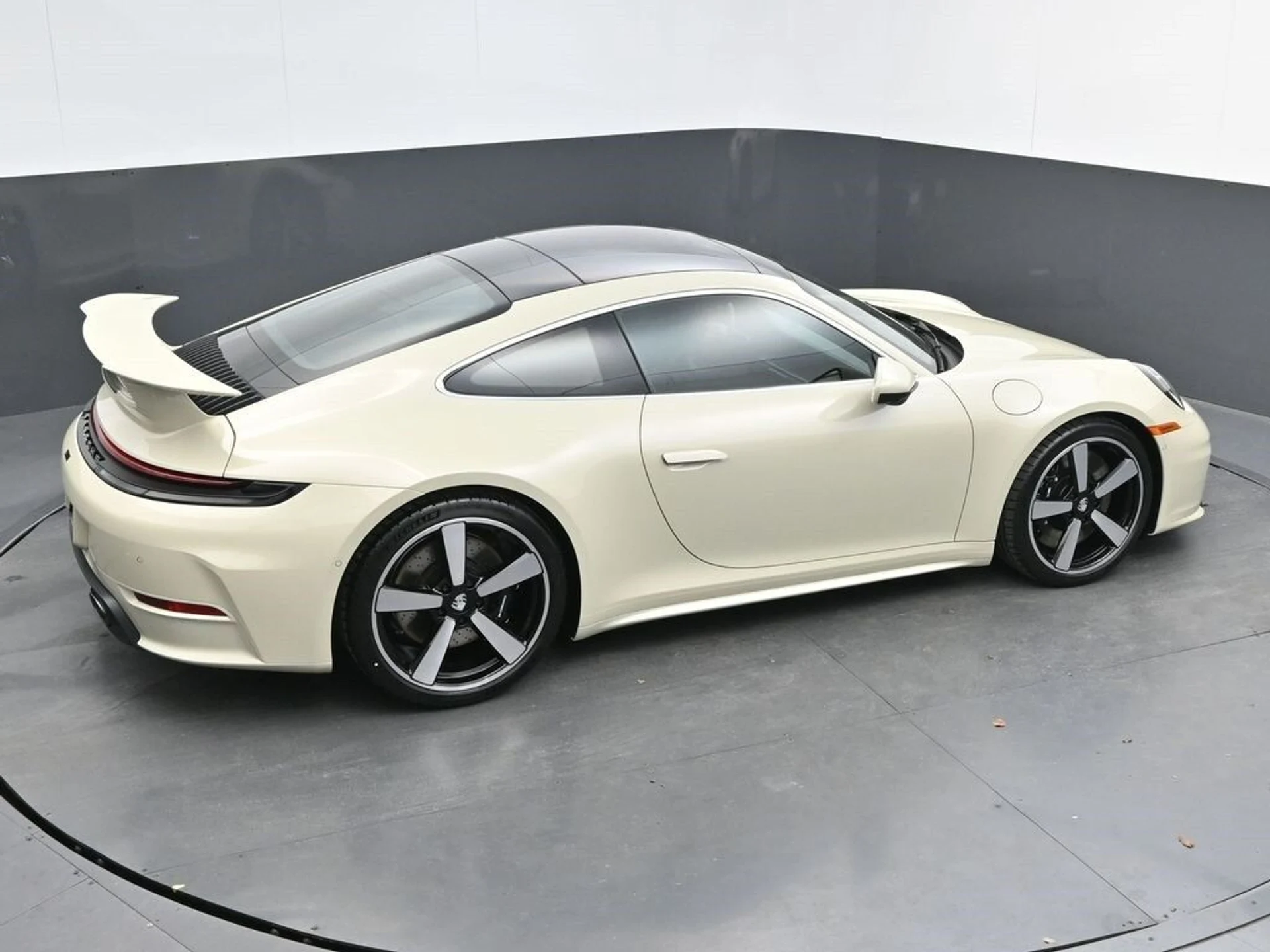 mph036_432371533_1824ac322fc5a0e4c59c182be70261bfx_b8b2b19c4d