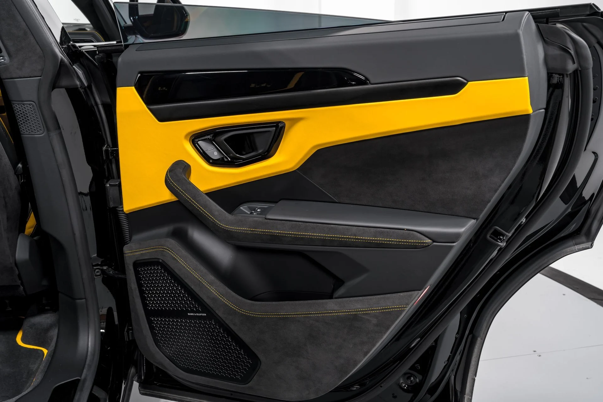 mph036_436561128_ad1d5ac72b3ea8a32e38041f2f7c00f0x_e9684ec53a