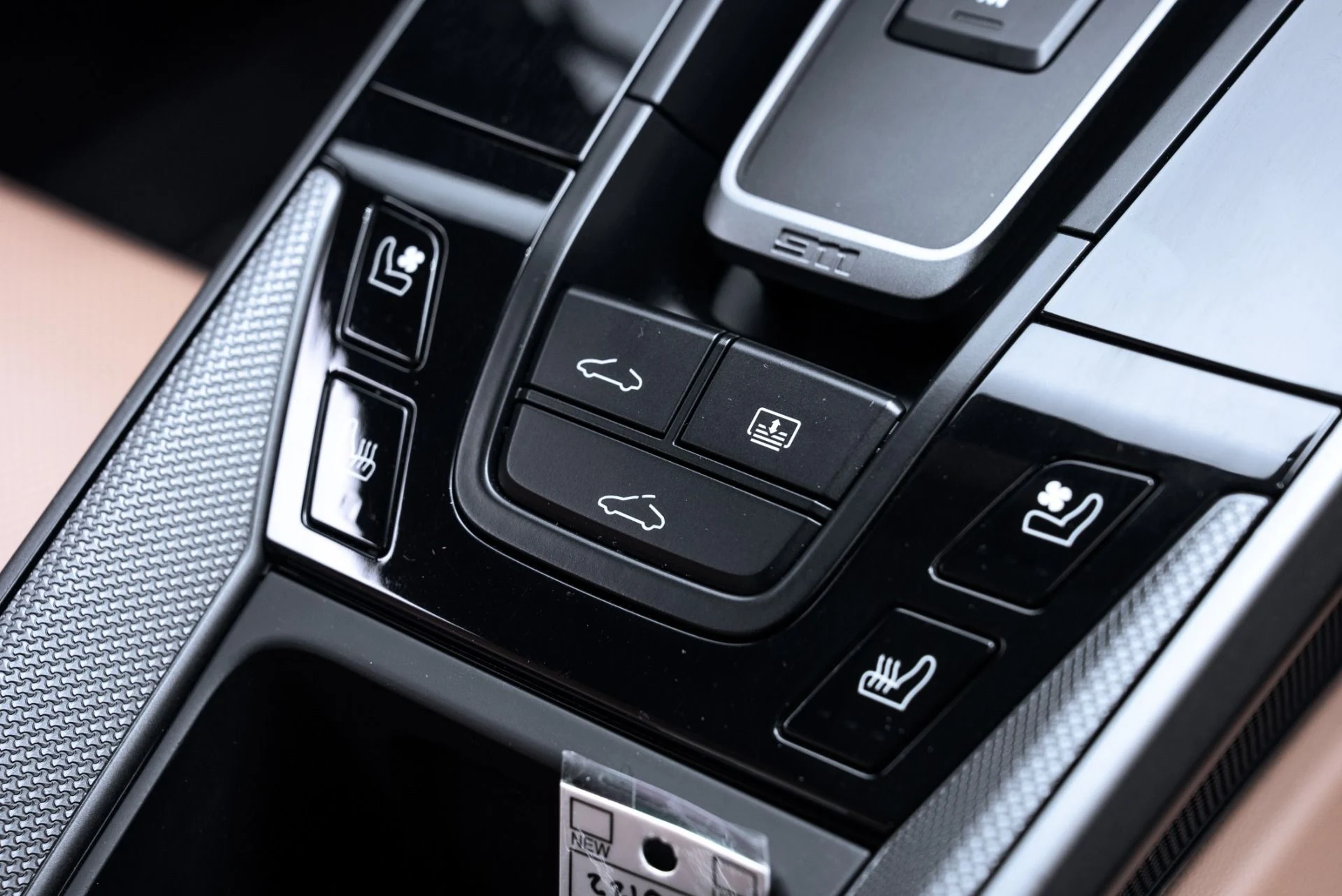 mph036_437684512_Used_2021_Porsche_911_Carrera_S_1775865485_8494eb617f