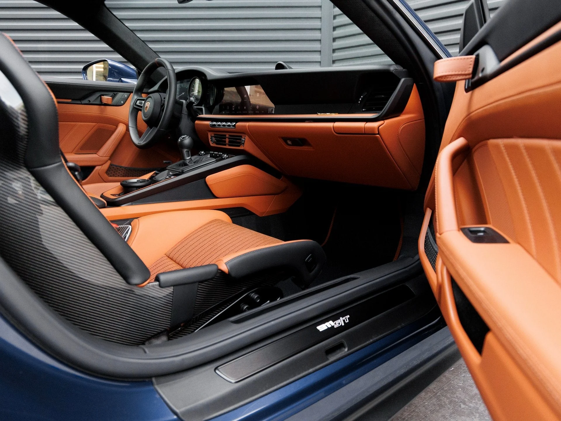 mph036_438976072_37_023d300085