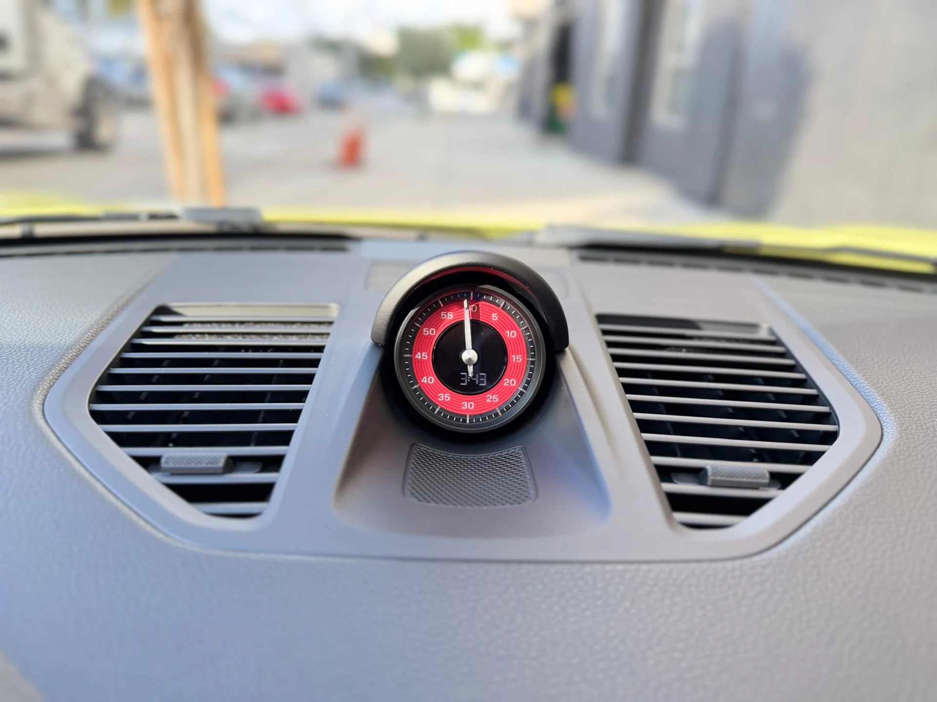 mph036_44044295_Whats_App_Image_2025_12_18_at_5_56_32_PM_9_b6e8895b35