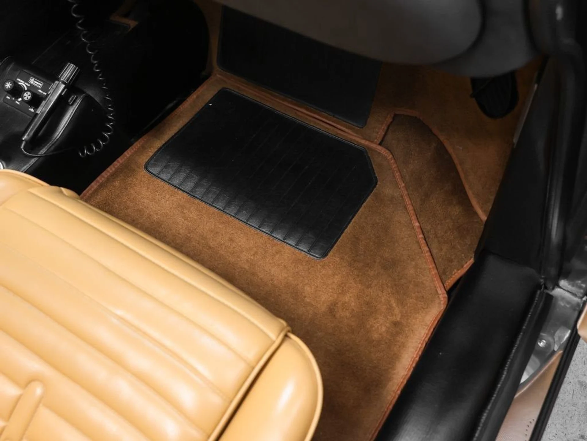 mph036_44711487_37_cf6be5daea