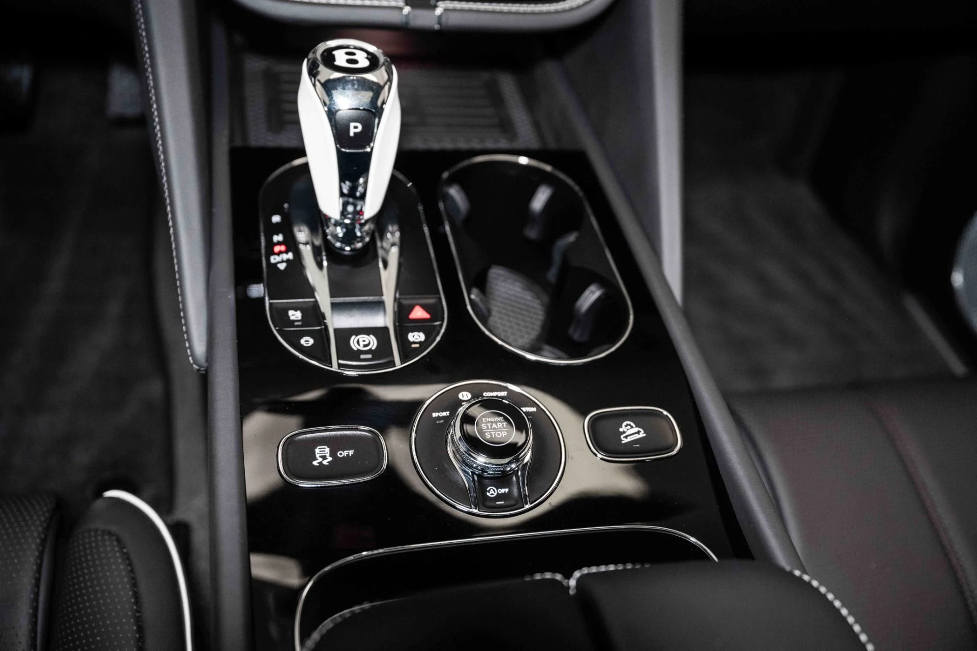 mph036_450307038_Used_2024_Bentley_Bentayga_S_V8_1759780354_f2d364a02f