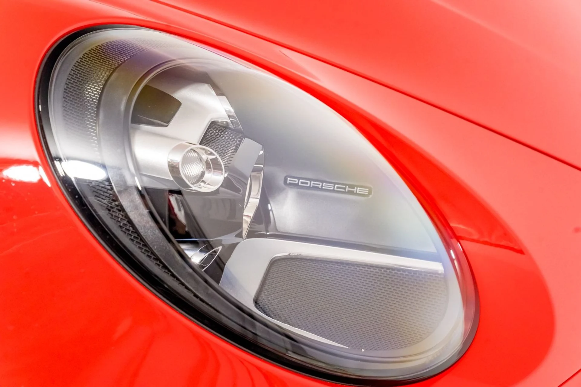 mph036_451353502_60945471dd8347f4a6ff4744fde70f15_d481de96af