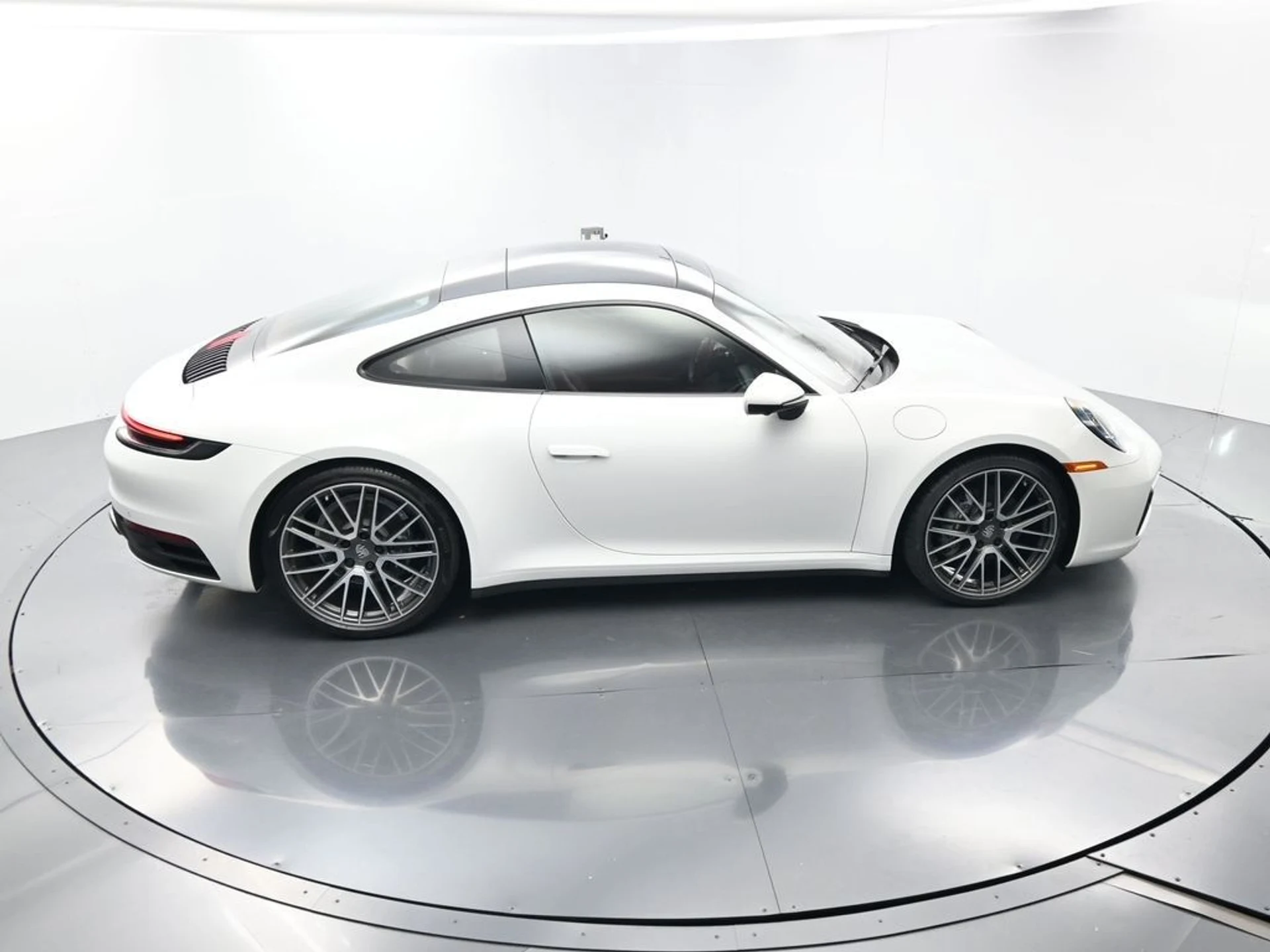 mph036_469549444_00a580d59391a3c213d580c77d104c3f_a55b017938