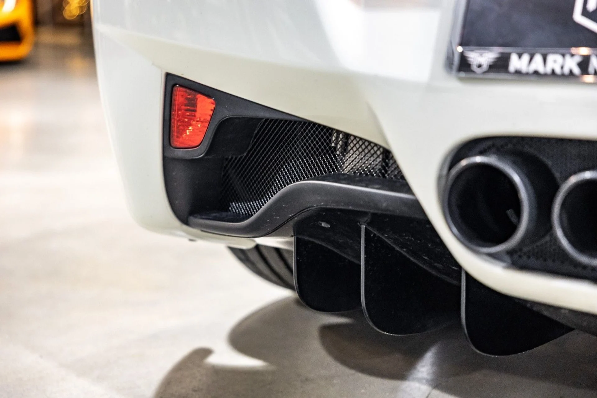 mph036_481019184_p_A_524f79f59c