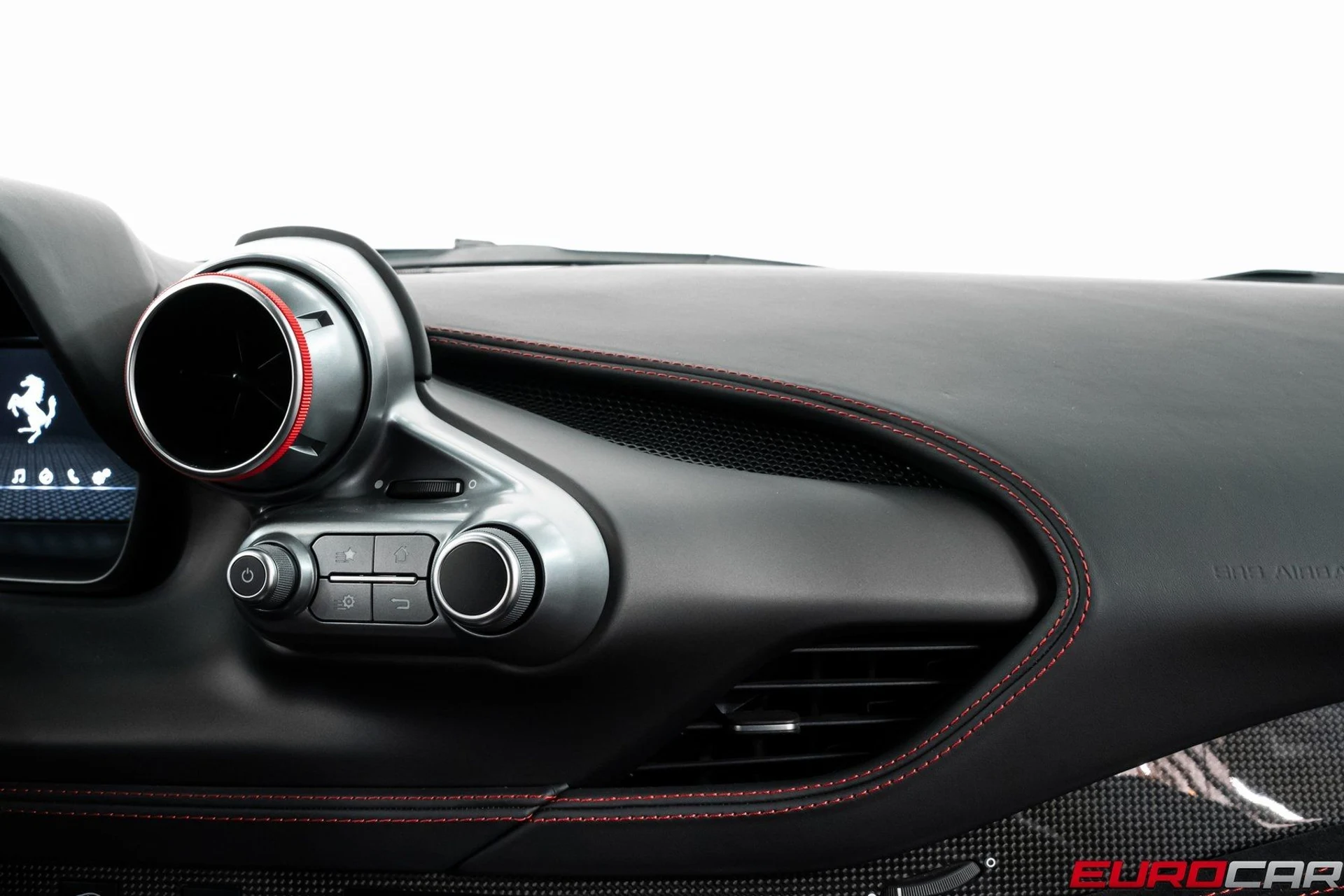 mph036_482573484_image_37_bbc4953f9b