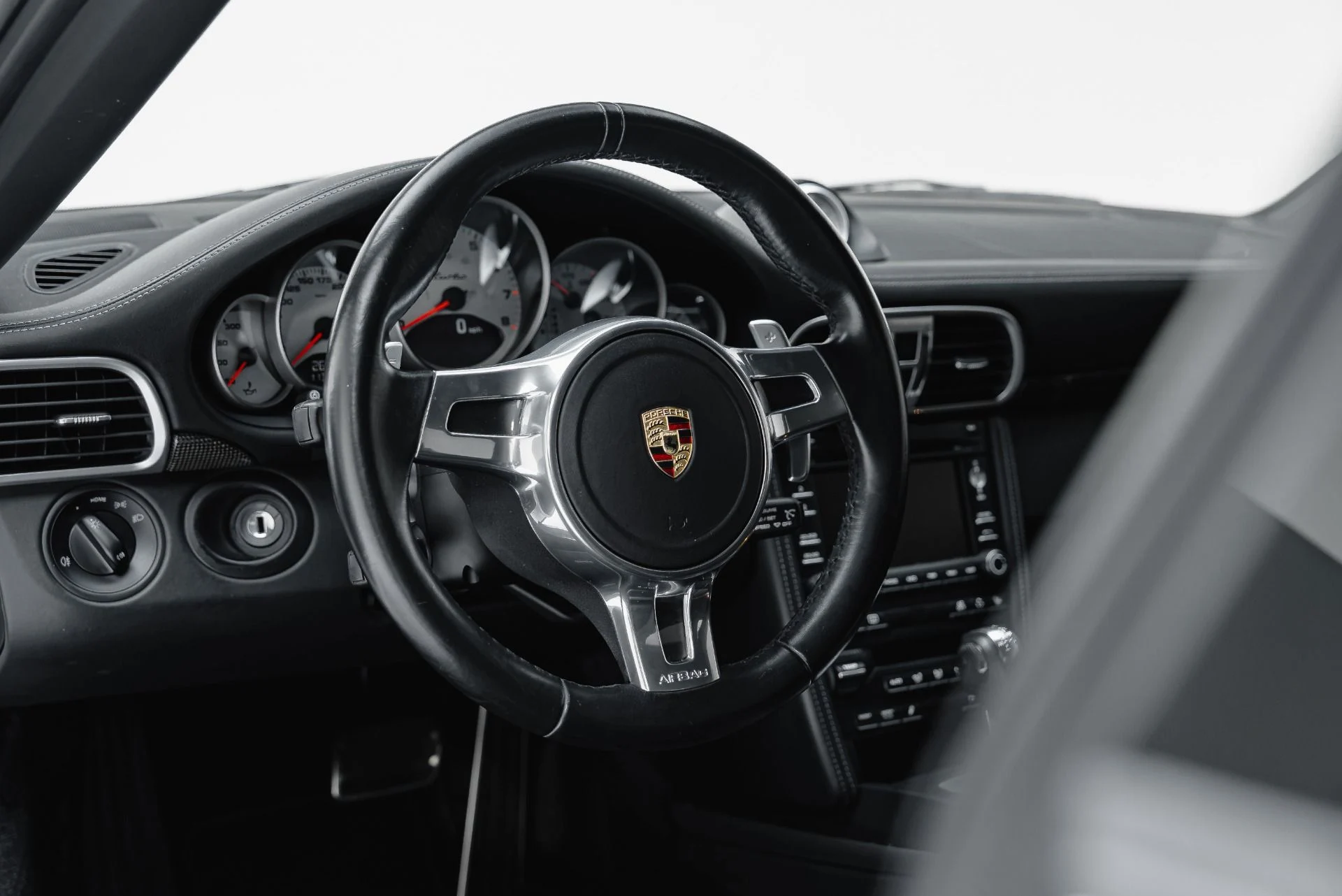 mph036_489162814_Used_2011_Porsche_911_Turbo_1791842879_5cb2e3673d