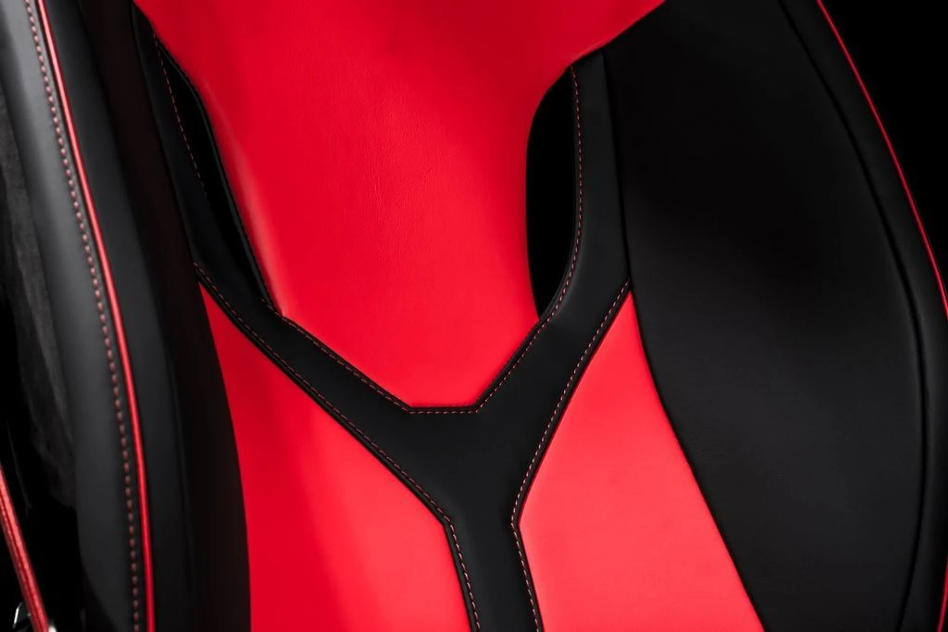 mph036_499333319_9b18a7179bb7277b9c018f3038071eeax_a6eb7e130f