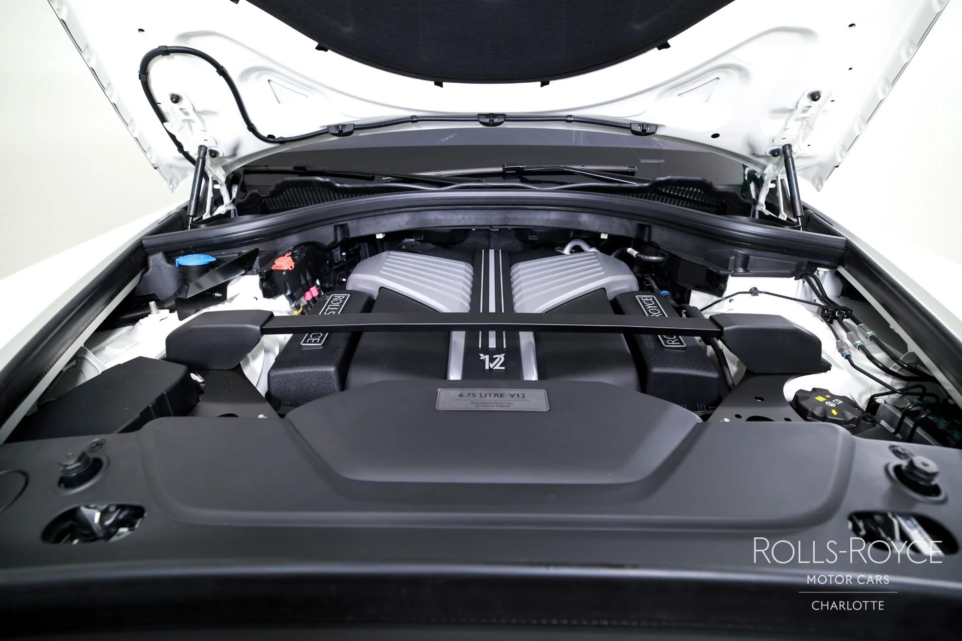 mph036_503243655_Used_2026_Rolls_Royce_Cullinan_1769450617_89878ed48d