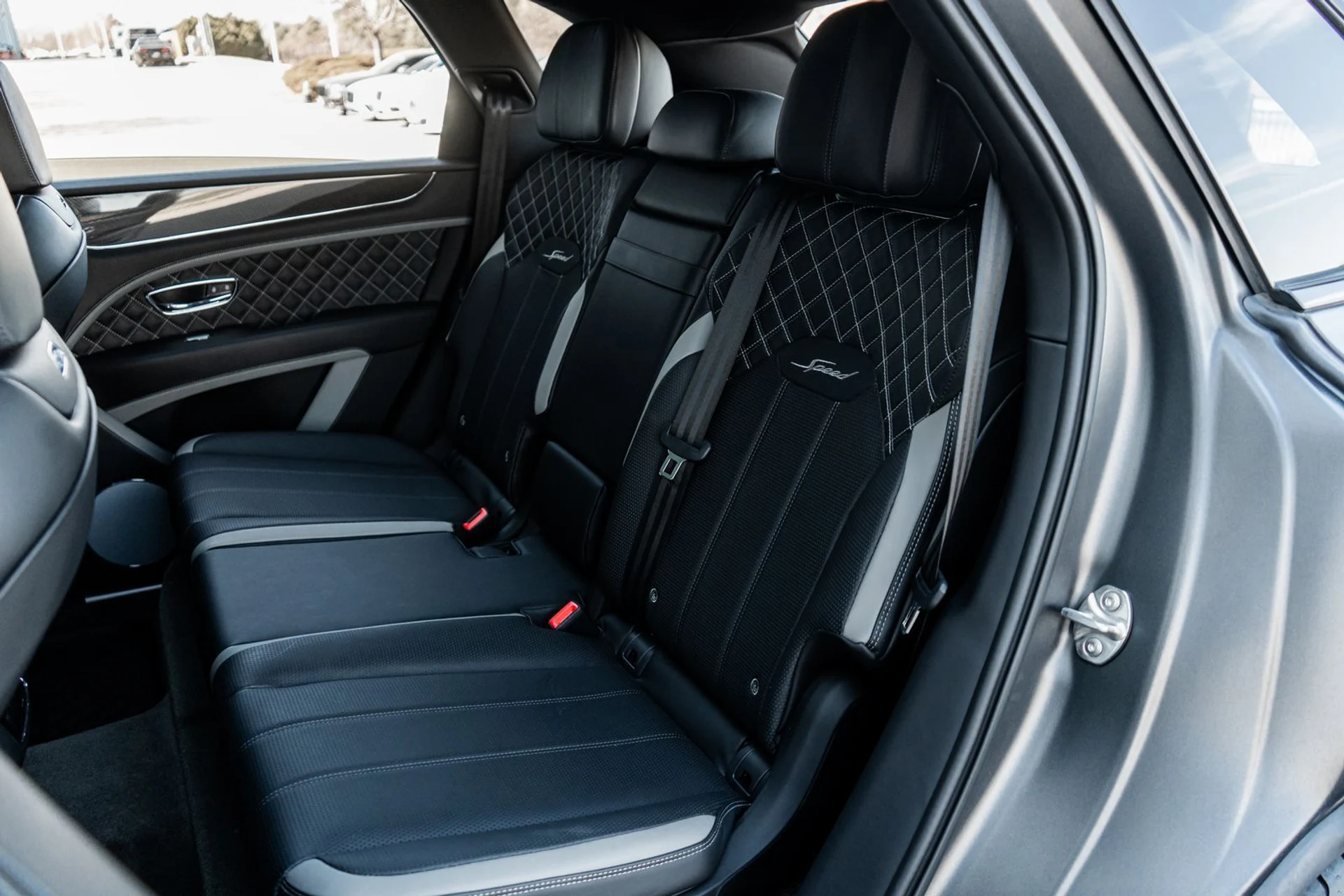 mph036_52103096_9138b65c_25ff_4582_89a5_91e43af7702e_37911273db