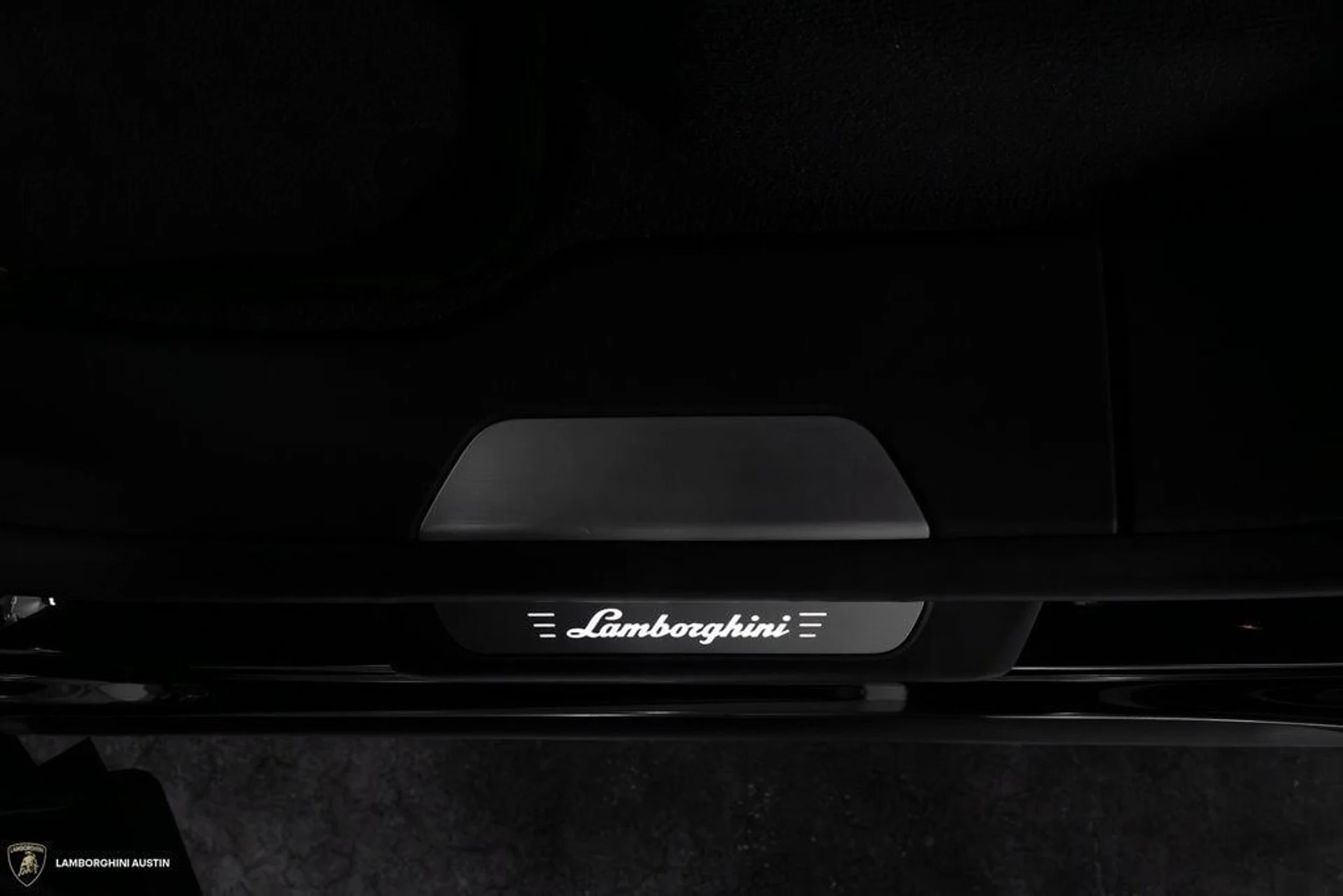 mph036_526992271_c71510dba2c31f9078b167f86be8f302x_6dde9344a9