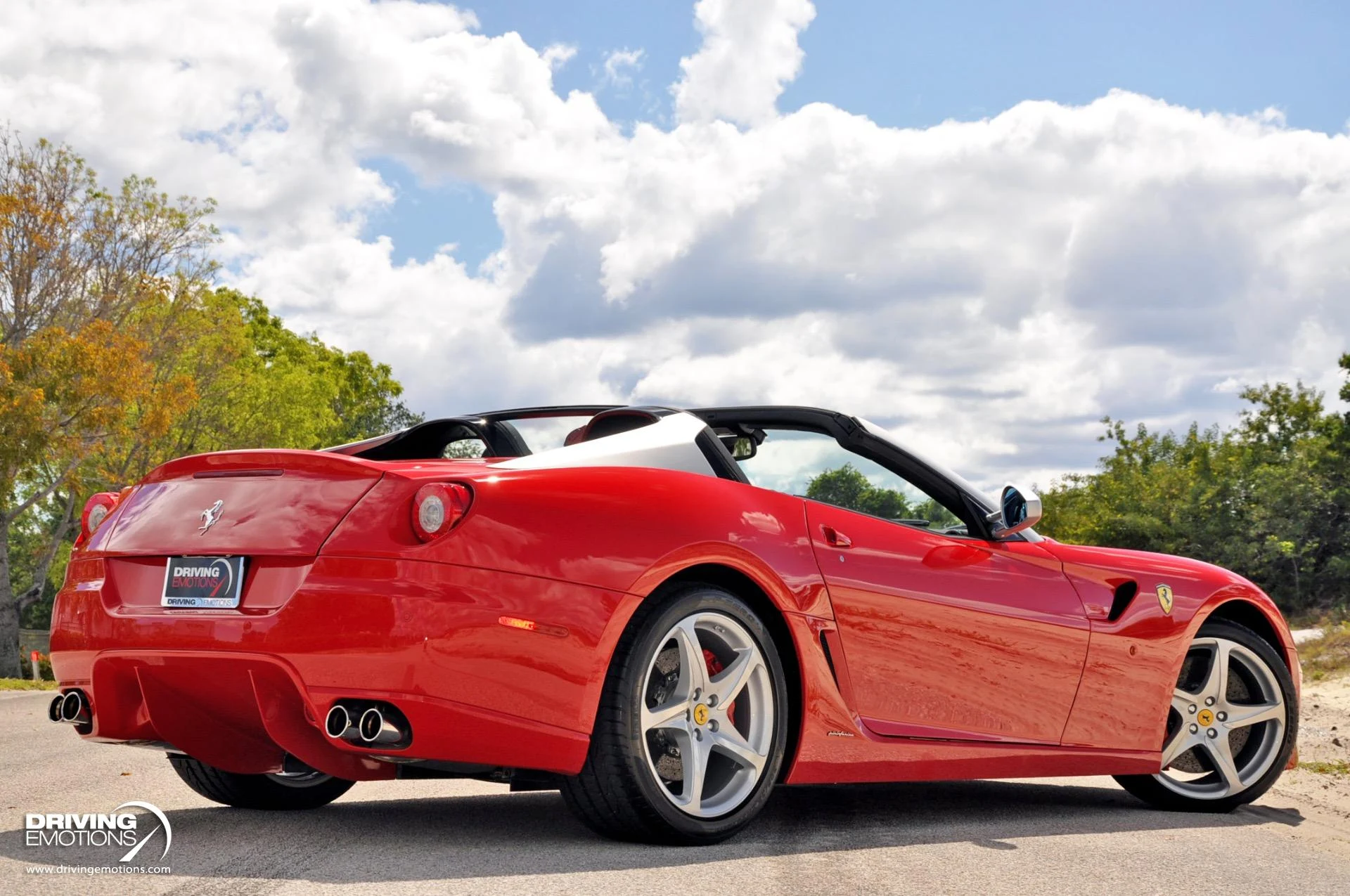 mph036_541696550_438_p37_l_15c40acf89