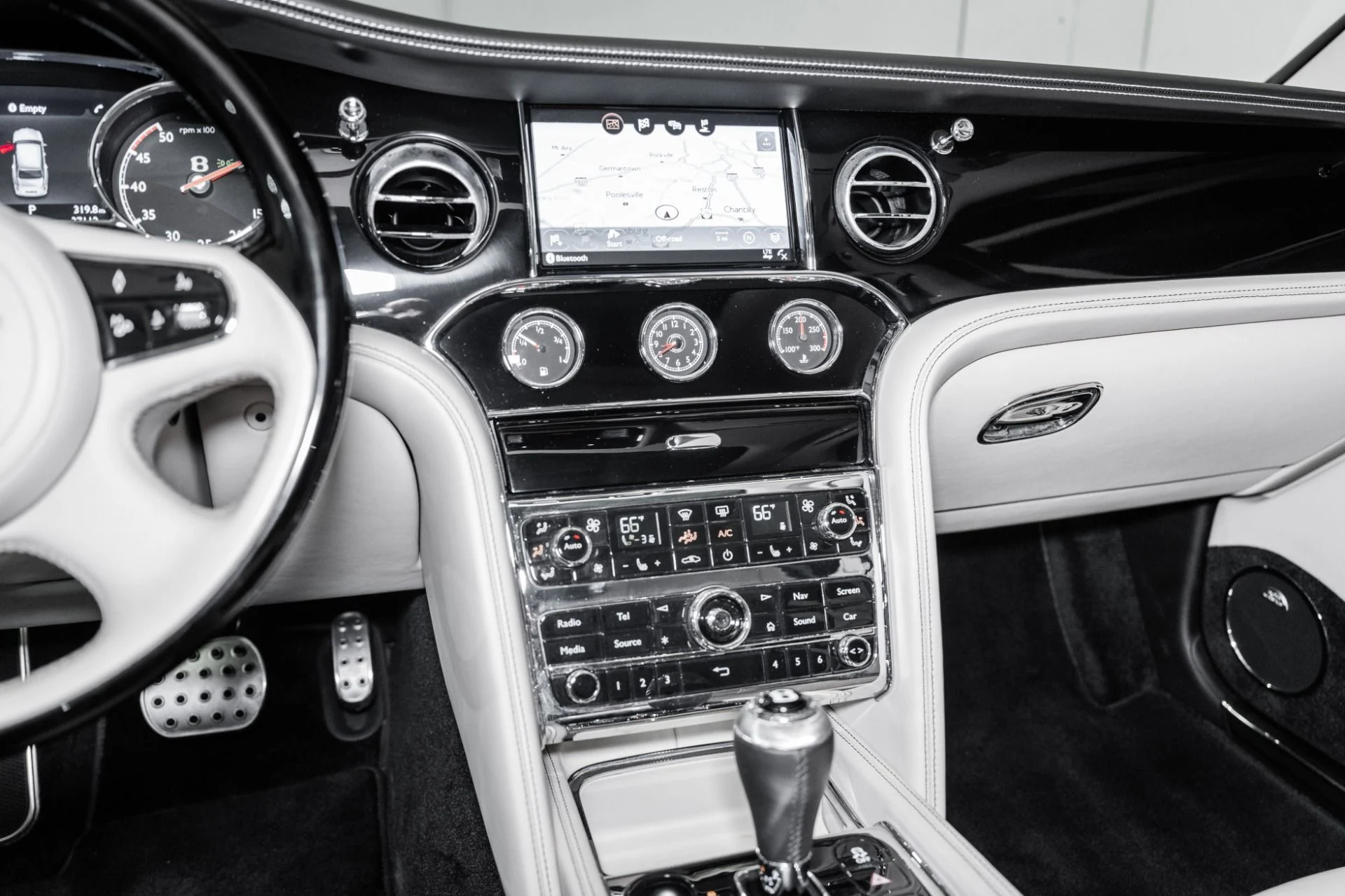 mph036_544205197_Used_2017_Bentley_Mulsanne_Speed_1758377943_d9ffe3acbb