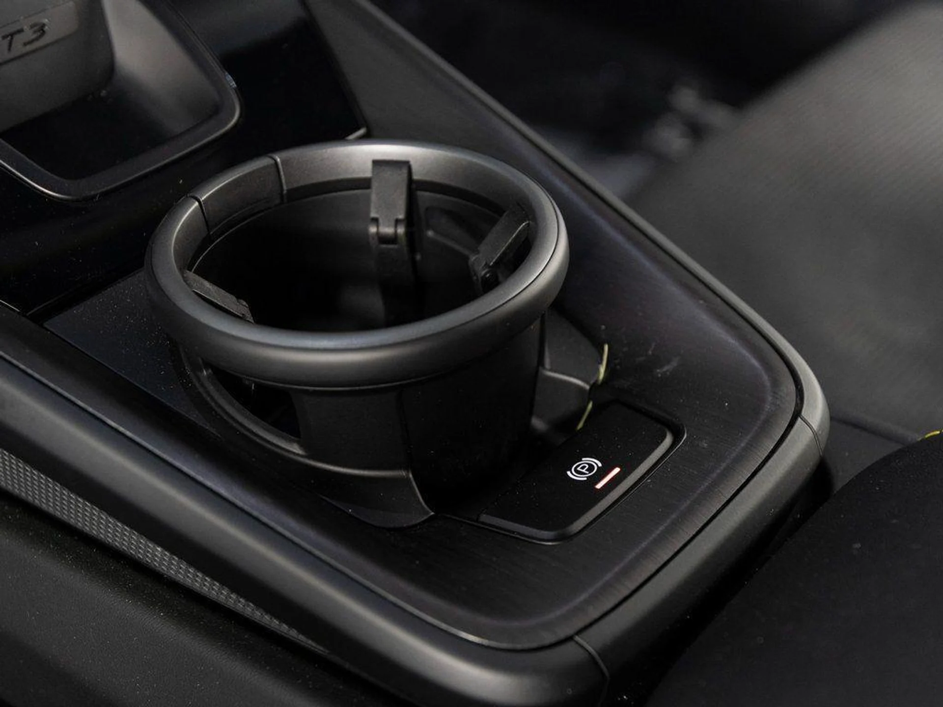 mph036_548247889_ugt_Y1_F5_Fh_A3g0xe_P_B_Yd_Dnf1w_3519f6d759